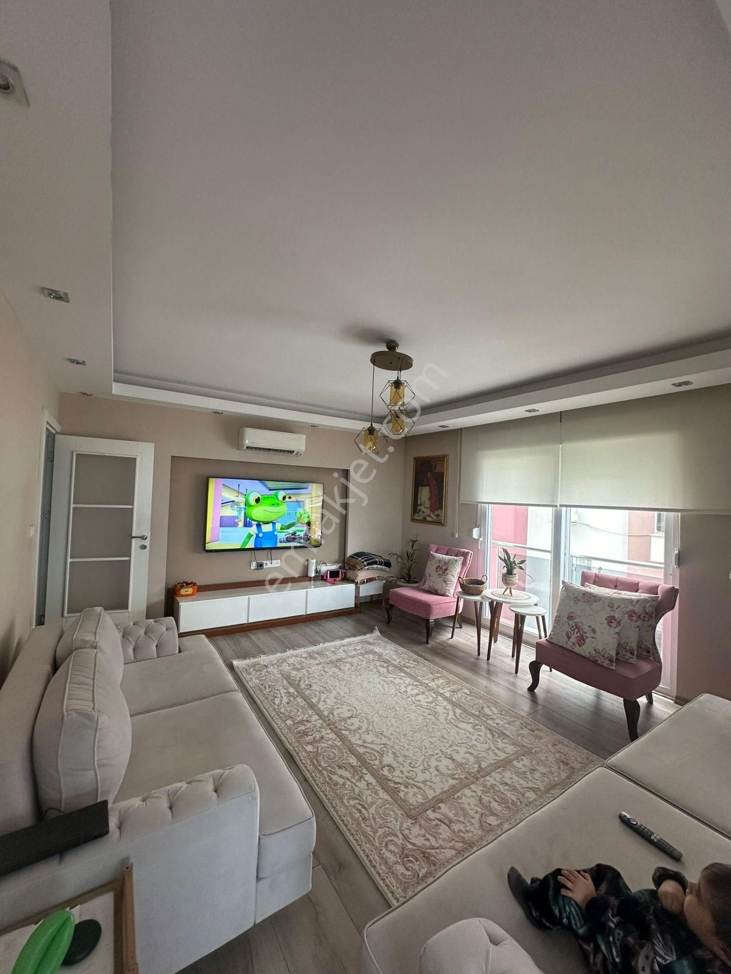 Yeni Binada Arakat , Ayrı Mutfaklı Geniş 3+1 - Görsel 13