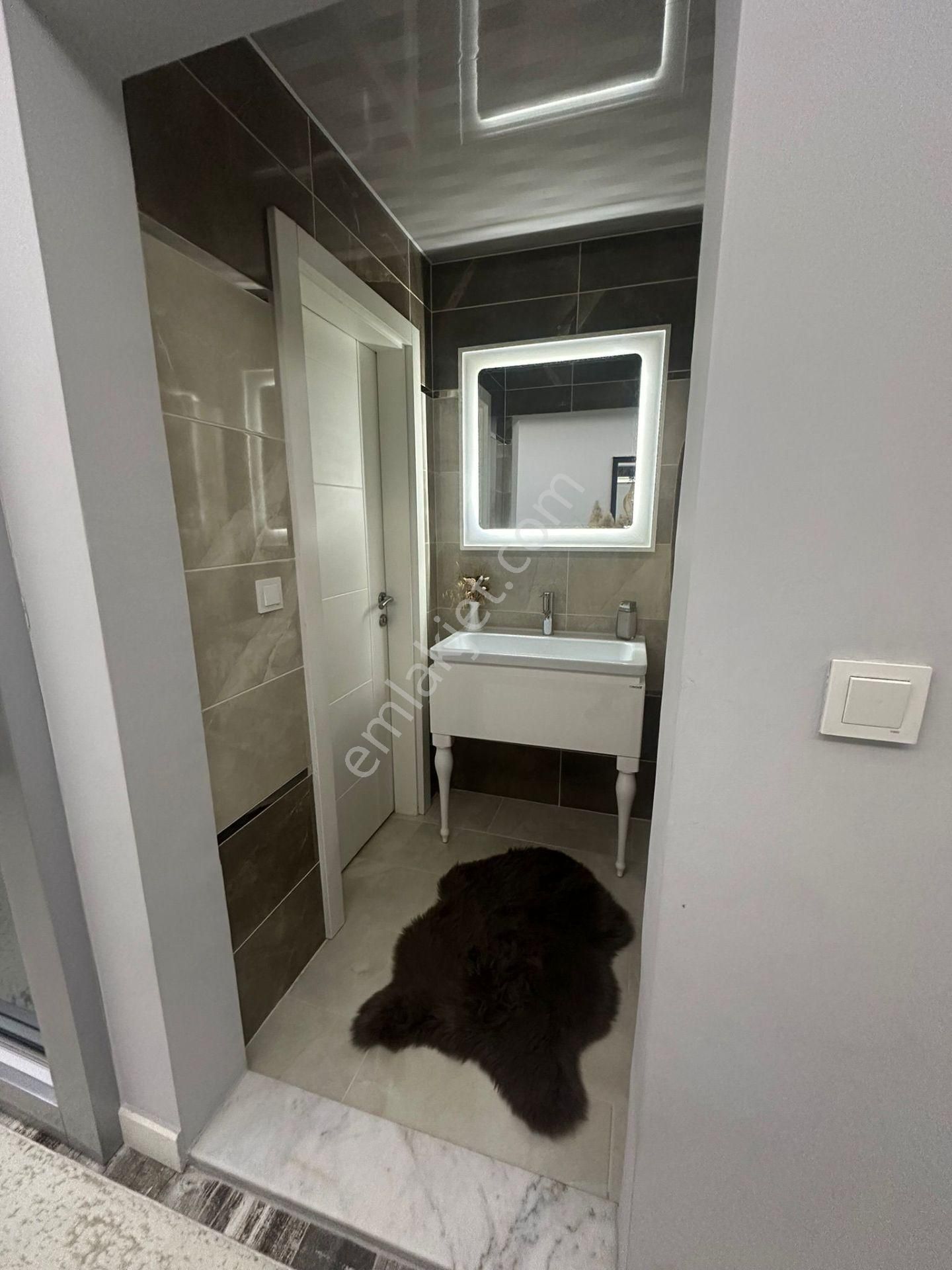 Yeni Binada Arakat , Ayrı Mutfaklı Geniş 3+1 - Görsel 21