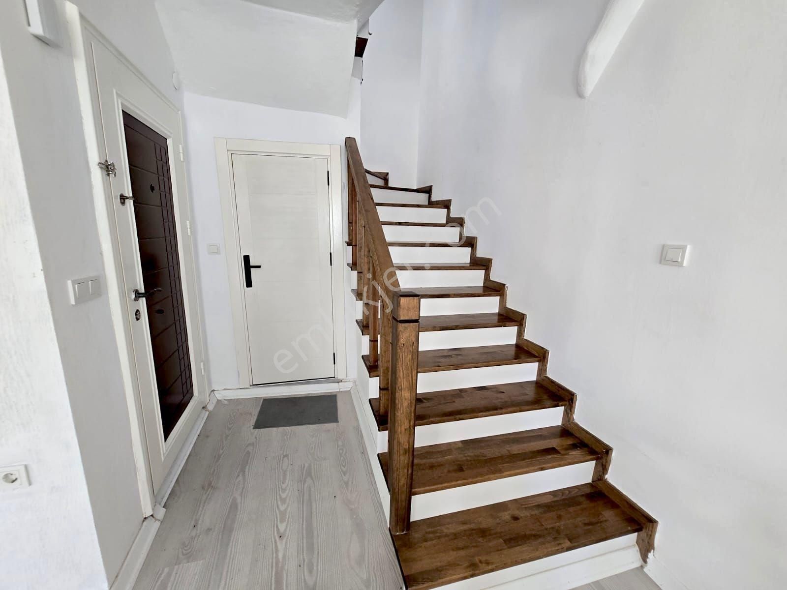 İdamax ' Tan Denize Yürüme Mesafesinde 2+1 Geniş Dubleks Villa - Görsel 6