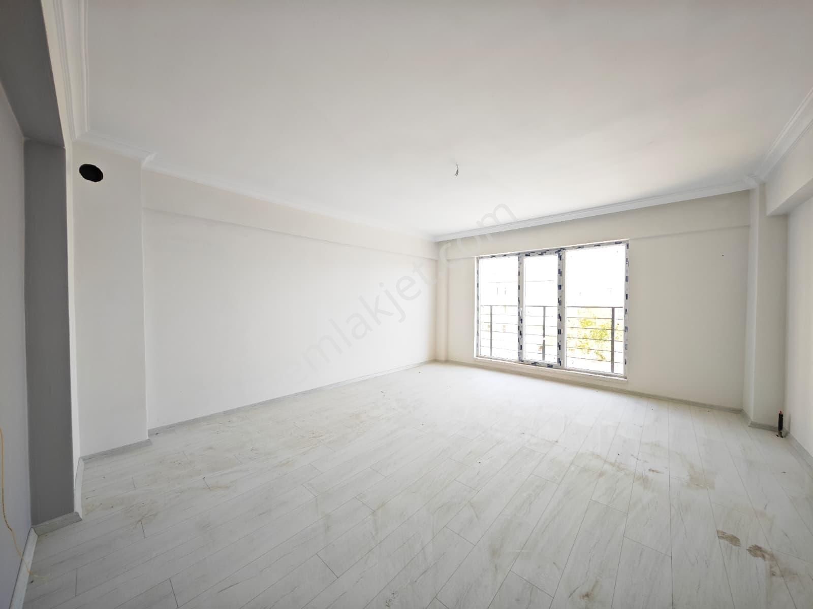 Başpınar'da Full Yapılı Geniş Balkonlu 2.katta Satılık Sıfır Daire !!