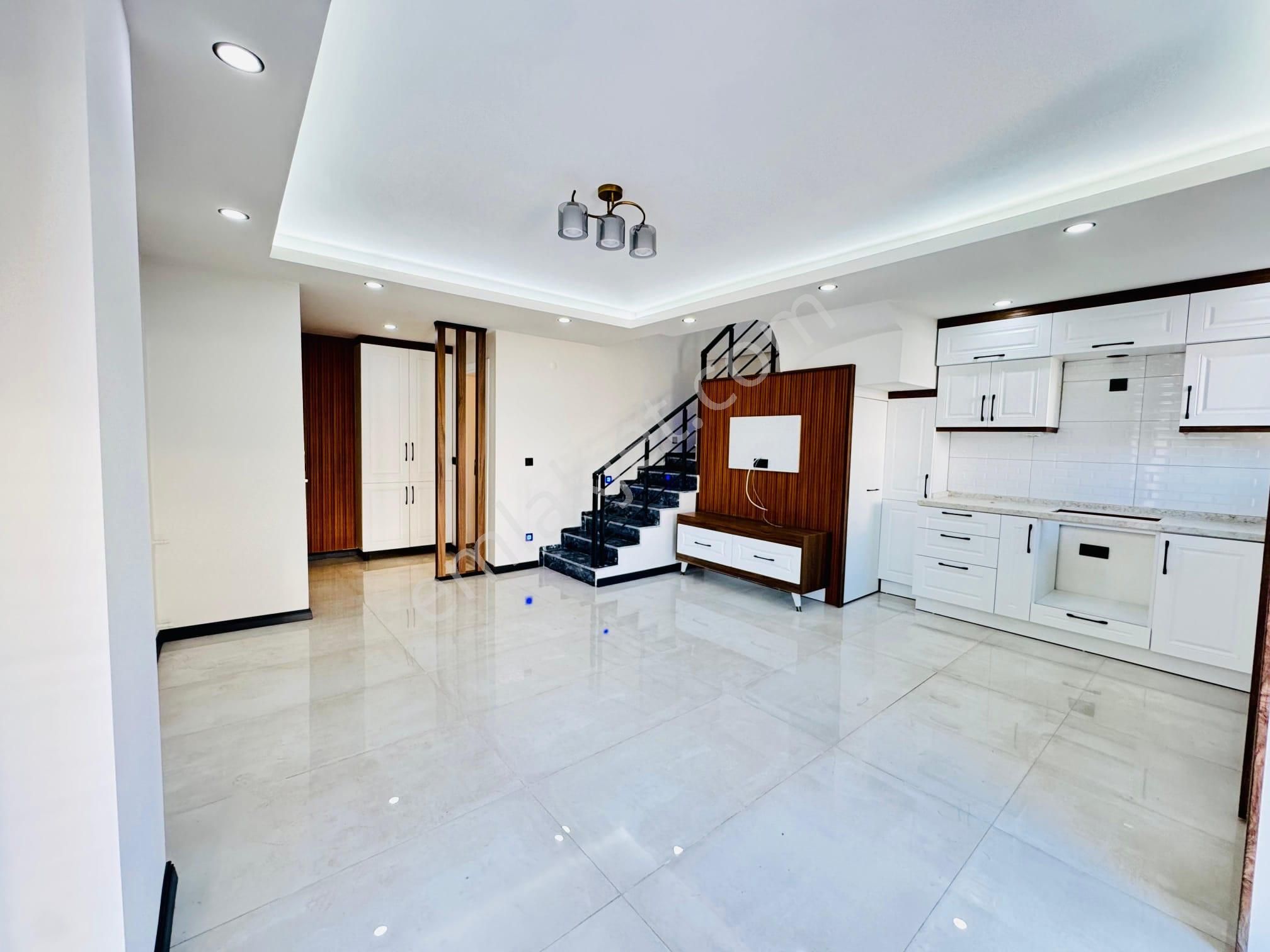 Didim Hisar Mahallesinde Havuzlu Sitede 3+1 Villa - Görsel 11