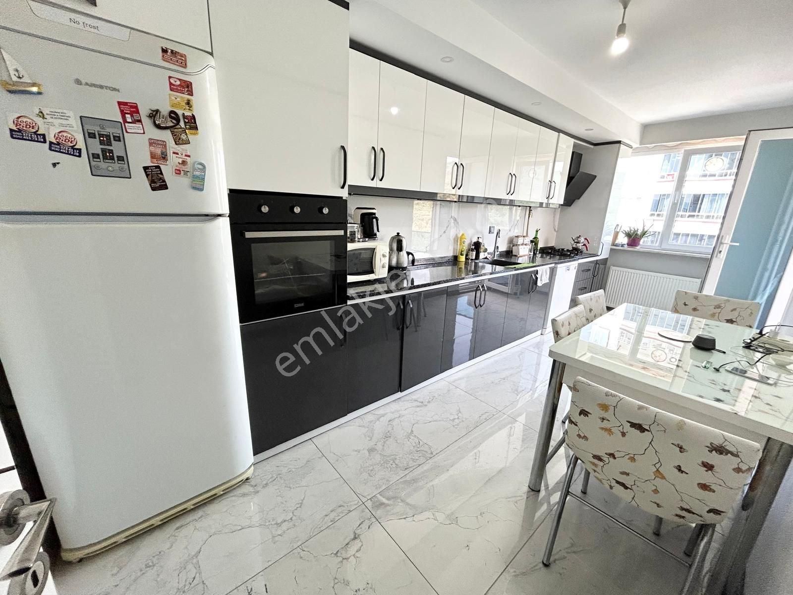 *yükselden Yetkili Yüzme Havuzlu Site İçerisinde 3+1 Lüks Daire - Görsel 34