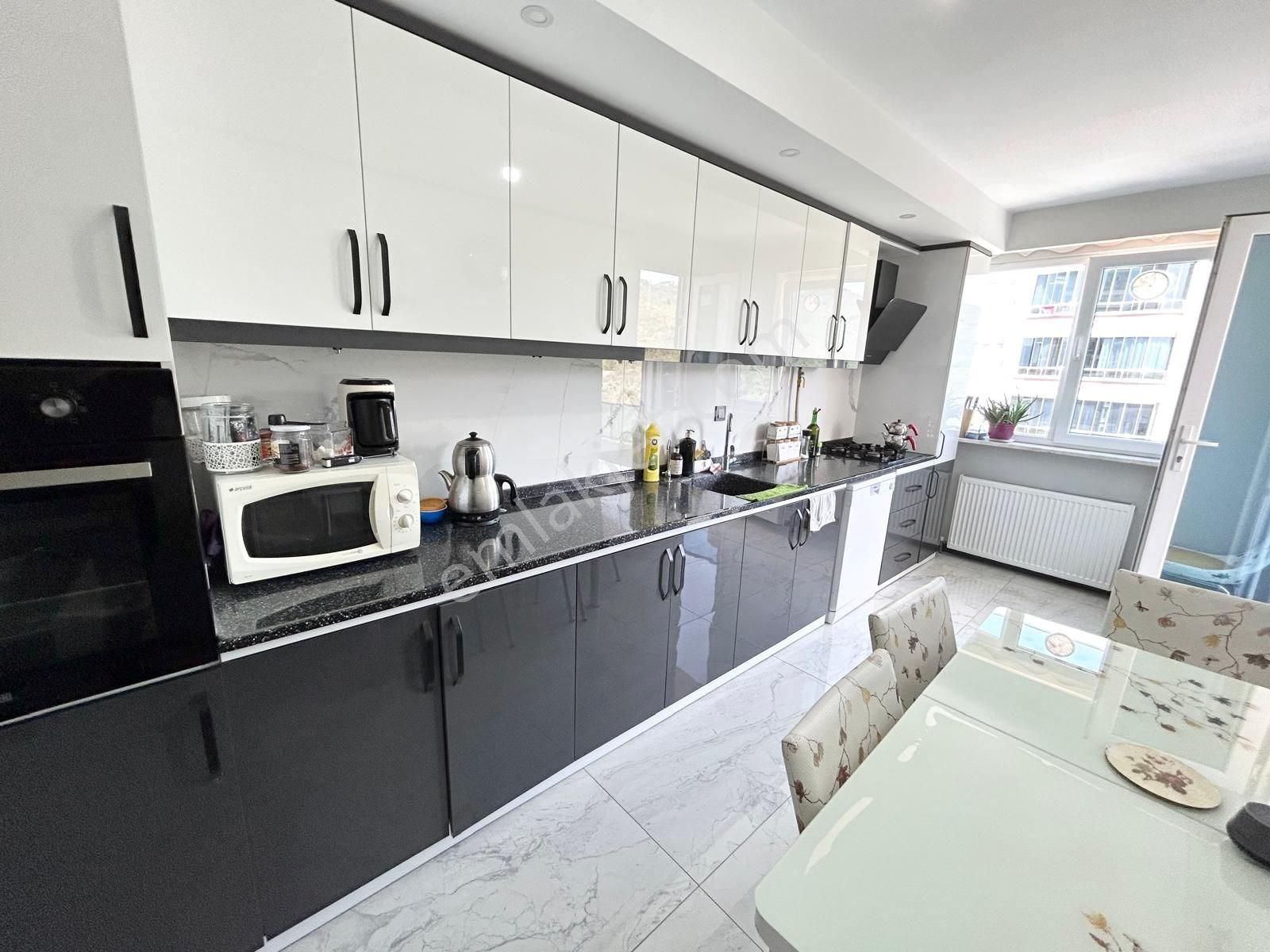 *yükselden Yetkili Yüzme Havuzlu Site İçerisinde 3+1 Lüks Daire - Görsel 26