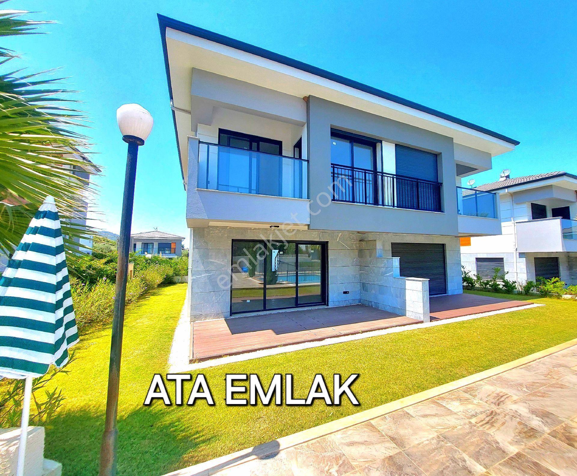Güzelçamlıda Havuzlu Sitede 3+1 Bahçeli Sıfır Villa - Görsel 17