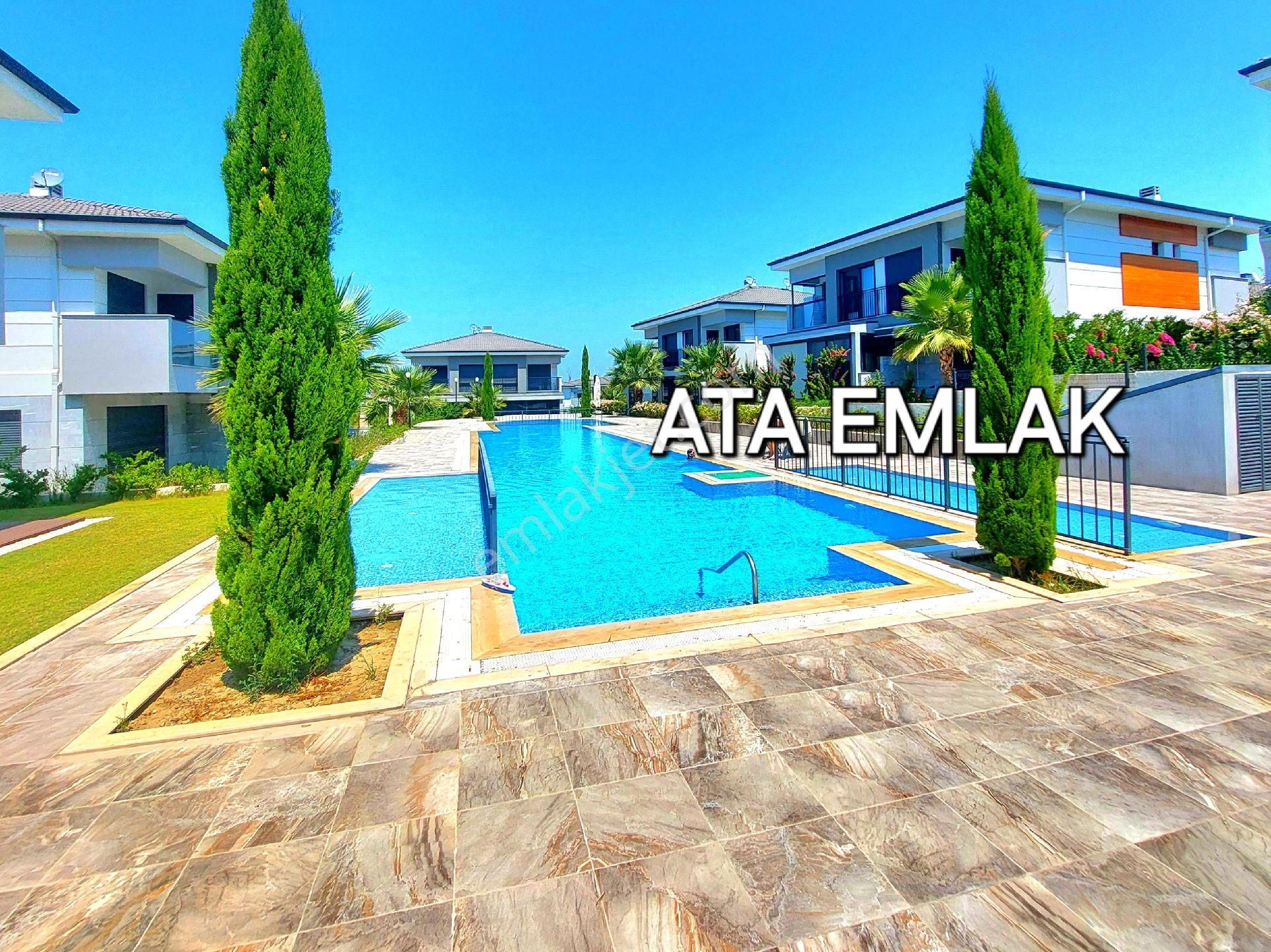 Güzelçamlıda Havuzlu Sitede 3+1 Bahçeli Sıfır Villa - Görsel 16
