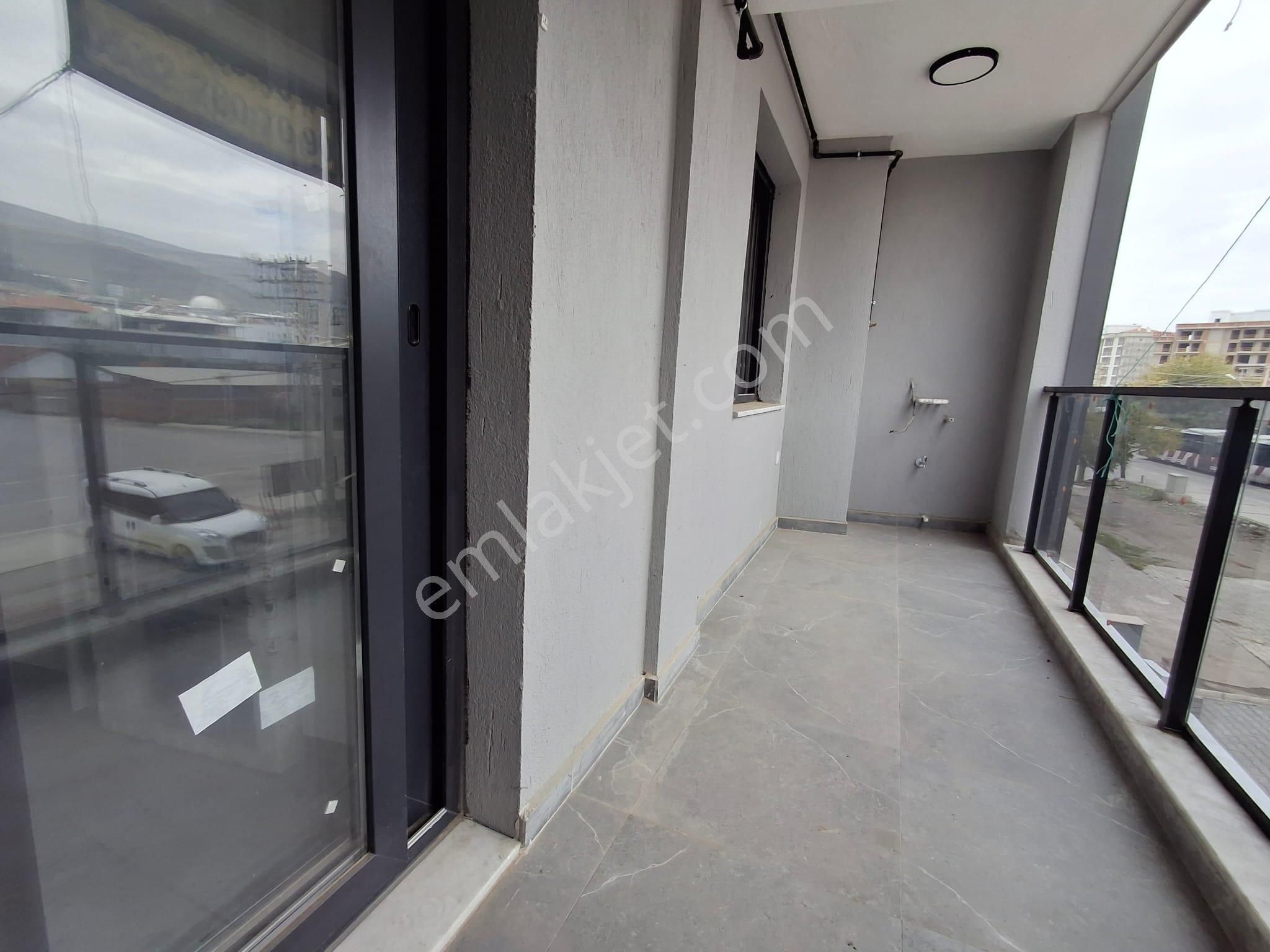 Çiğli İnönü Mahallesinde Satılık 2+1 Daire - Görsel 2