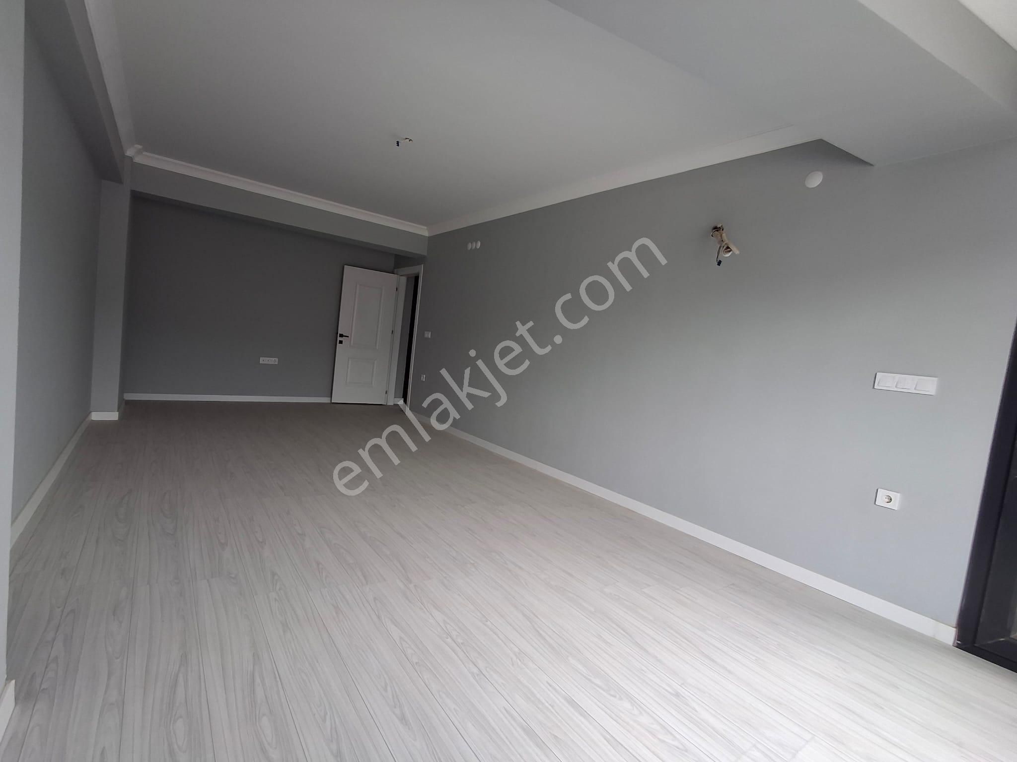 Çiğli İnönü Mahallesinde Satılık 2+1 Daire - Görsel 4