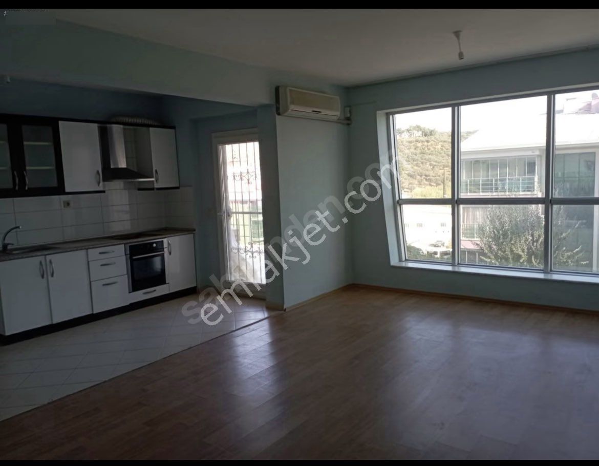 Ege Mahallesi'nde Site İçerisinde 3+1 Havuzlu Satılık Daire - Görsel 2