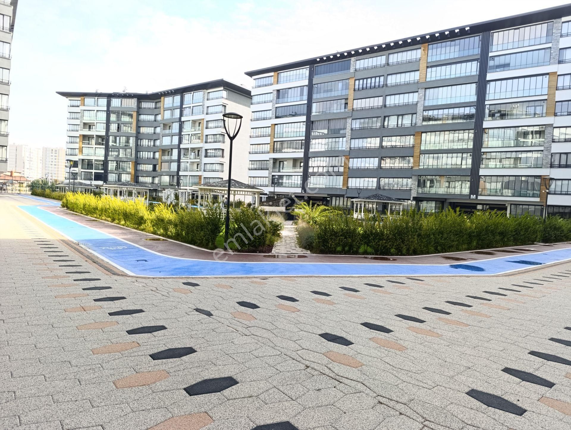 Gazze Caddesinde 1+1 Kiralık Daire - Görsel 19