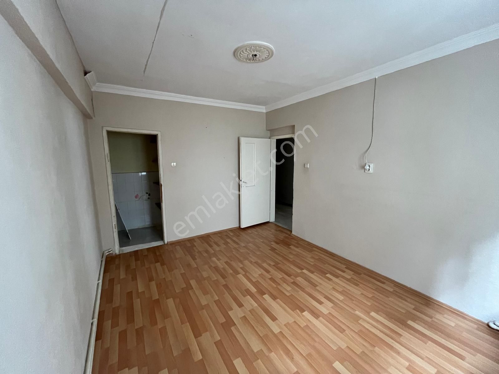 Mareşal Çakmak Mh.de 3+1 Ara Kat Ebevyn Banyolu Satılık Daire - Görsel 20