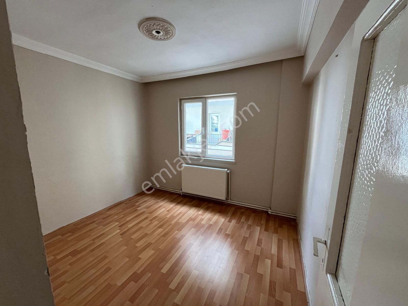 Mareşal Çakmak Mh.de 3+1 Ara Kat Ebevyn Banyolu Satılık Daire - Görsel 12