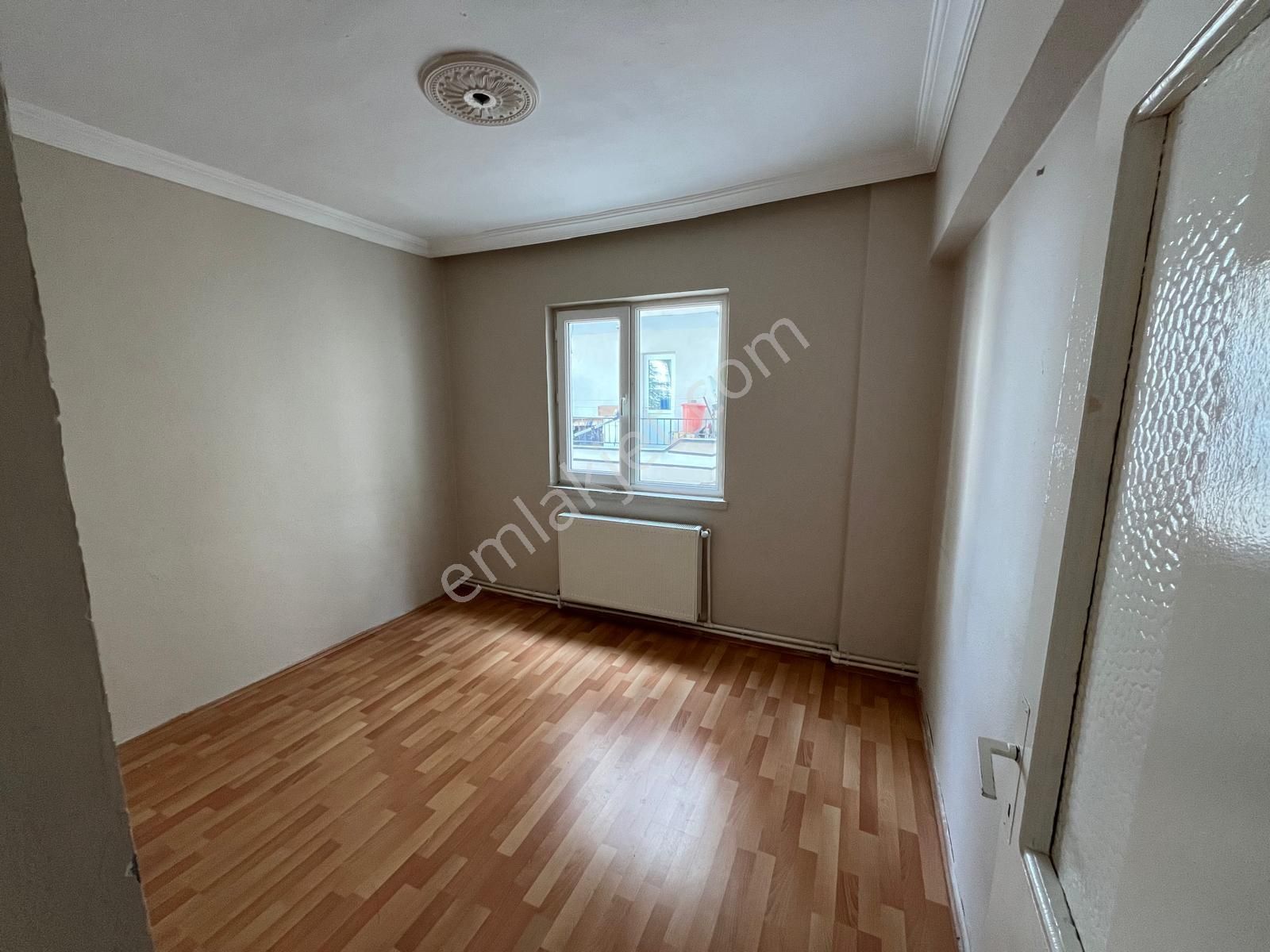 Mareşal Çakmak Mh.de 3+1 Ara Kat Ebevyn Banyolu Satılık Daire - Görsel 11