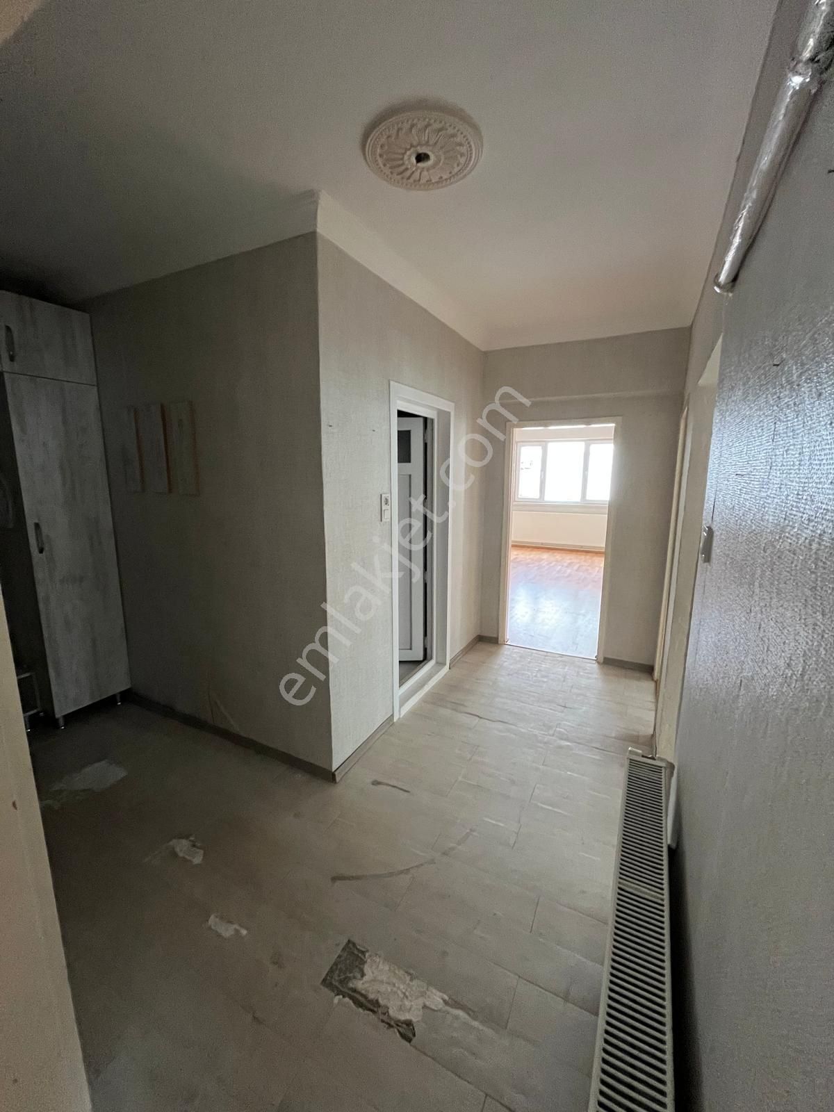 Mareşal Çakmak Mh.de 3+1 Ara Kat Ebevyn Banyolu Satılık Daire - Görsel 25