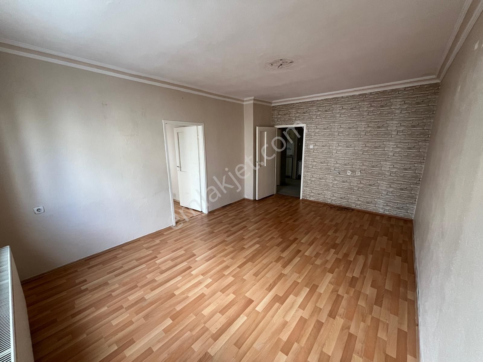 Mareşal Çakmak Mh.de 3+1 Ara Kat Ebevyn Banyolu Satılık Daire - Görsel 9