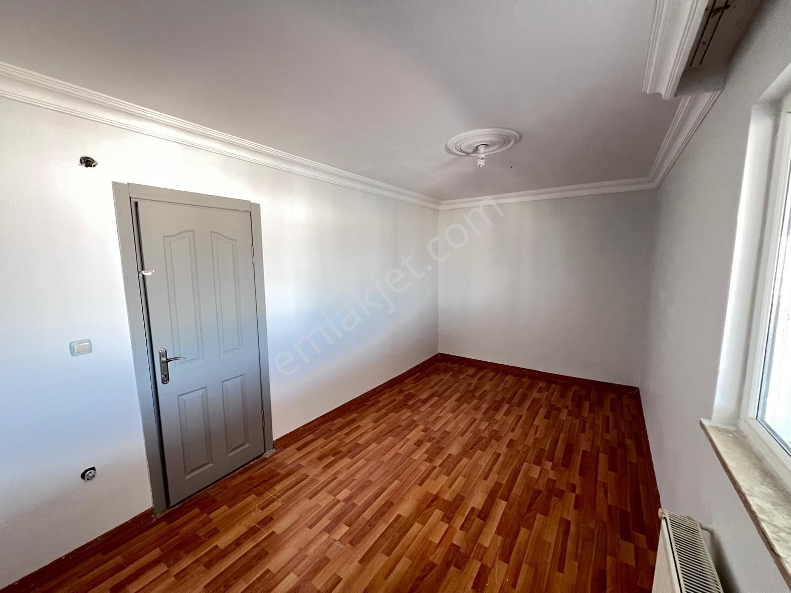 Çekmeköy Taşdelen Sultançiftliği Merkezinde – Güvenlikli Sitede, 260 M² Net, 4+1, Teraslı Dubleks - Görsel 2