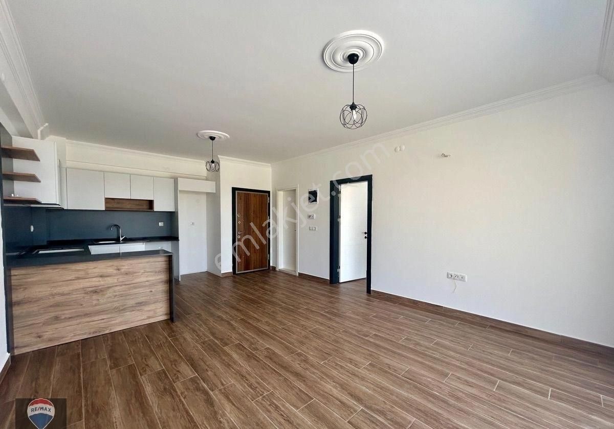 Kuşadası Eşin Vadi Sitesi’nde Satılık 1+1 Daire - Görsel 7