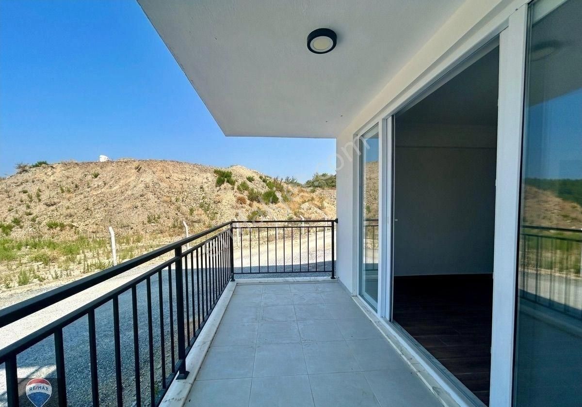 Kuşadası Eşin Vadi Sitesi’nde Satılık 1+1 Daire - Görsel 17