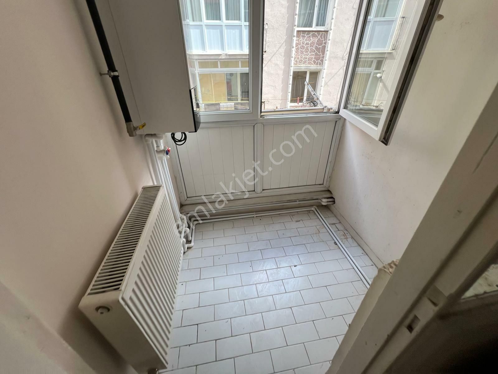 Tekirdağ Çorlu Reşadiye Mahallesinde 130m2 Satılık 3+1 Daire - Görsel 4