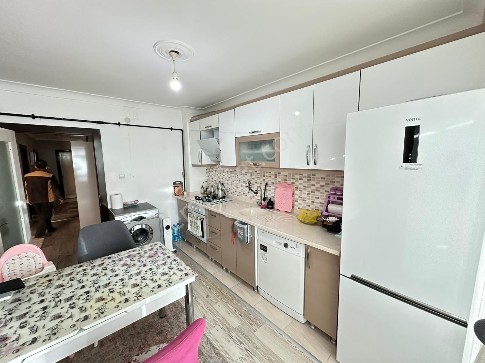 Altındağ - Battalgazi Mahallesinde Asansörlü, Full Yapılı 3+1 Satılık Daire!!! - Görsel 7