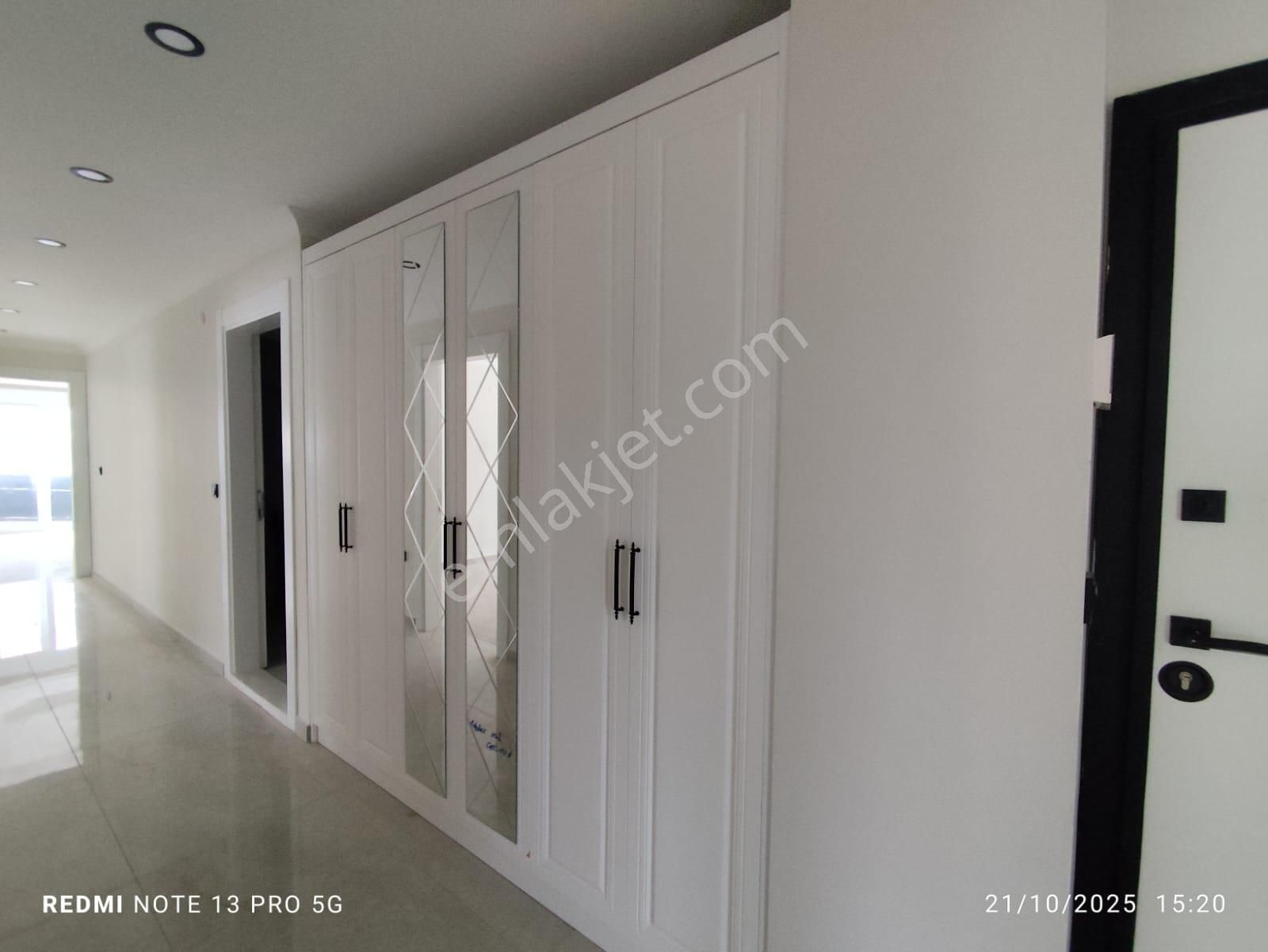 Ayvada'dan Ayvalık Altınovada 5 Katlı Binanın 1 Katı 3+1 Sıfır Lüks Daire - Görsel 9