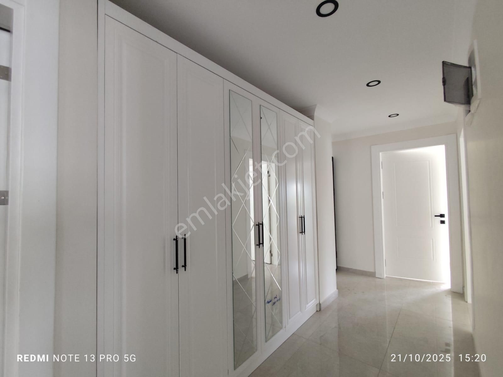 Ayvada'dan Ayvalık Altınovada 5 Katlı Binanın 1 Katı 3+1 Sıfır Lüks Daire - Görsel 10