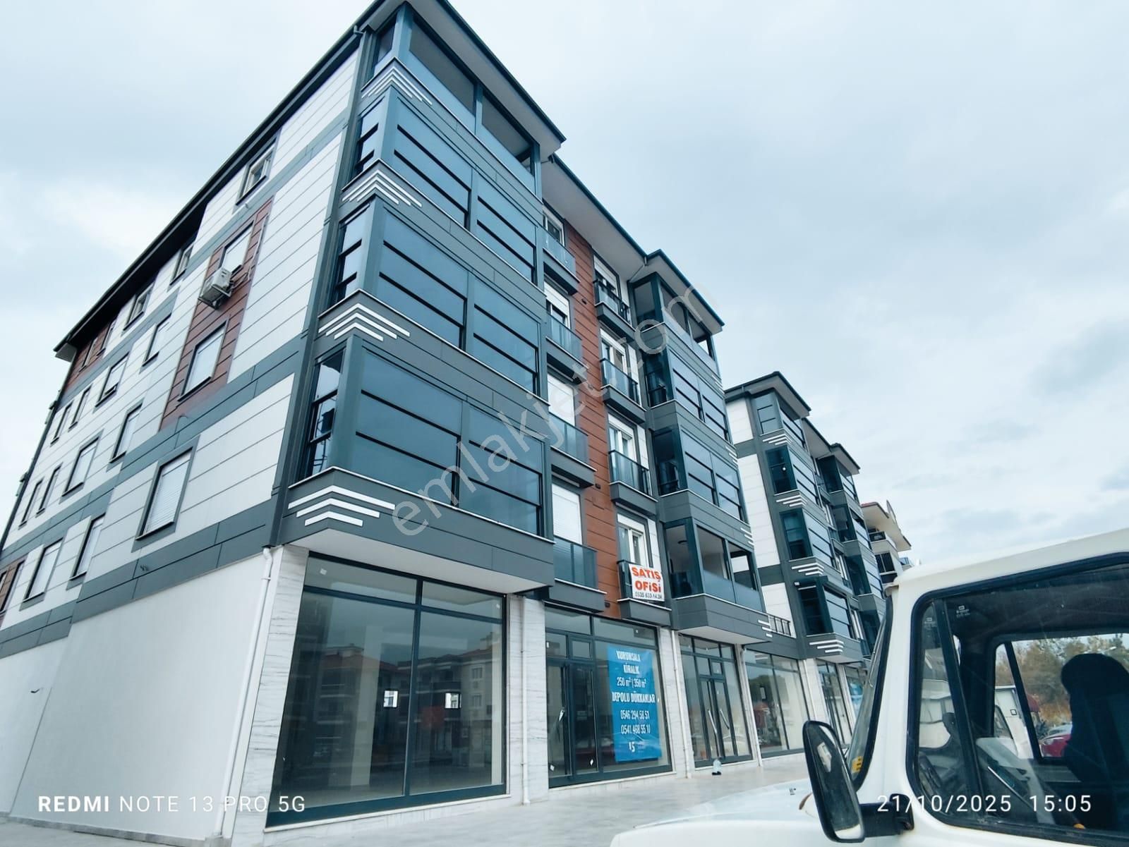 Ayvada'dan Ayvalık Altınovada 5 Katlı Binanın 1 Katı 3+1 Sıfır Lüks Daire - Görsel 2