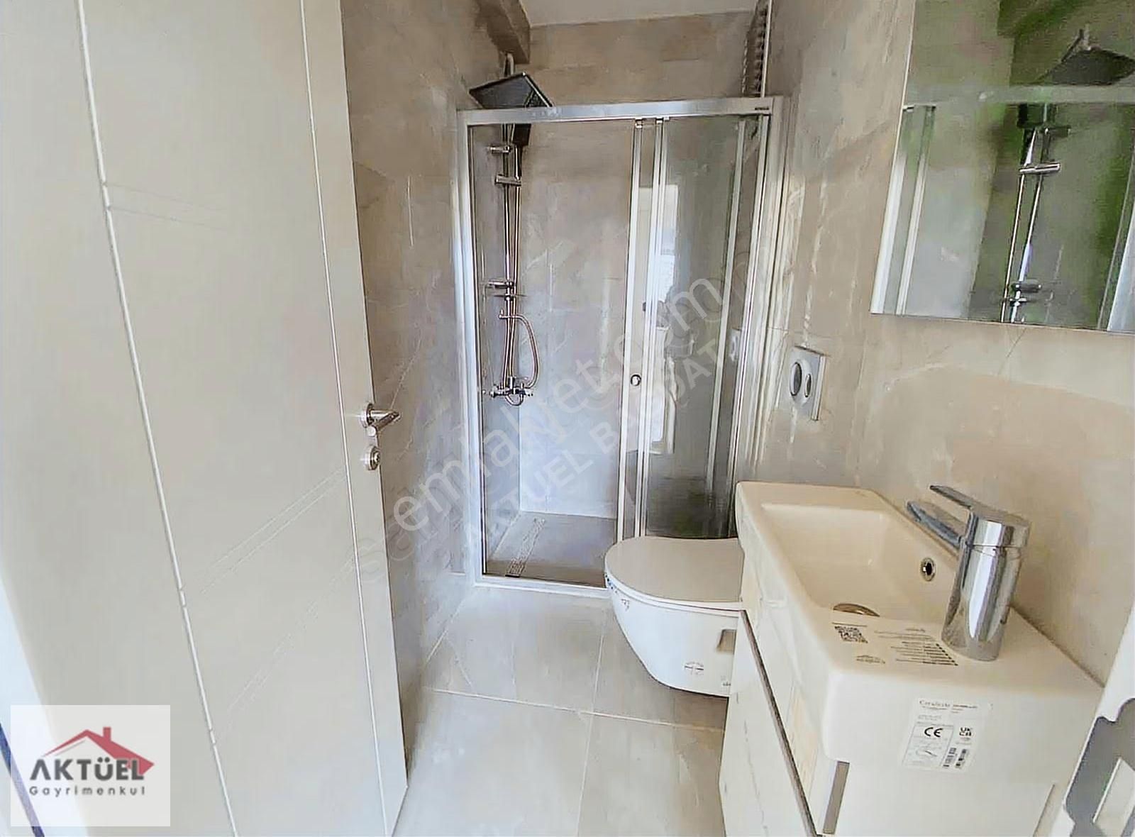 Göztepe'de Deniz Manzaralı Bağdat'a Yakın 140 M2 Balkonlu 3+1 - Görsel 25