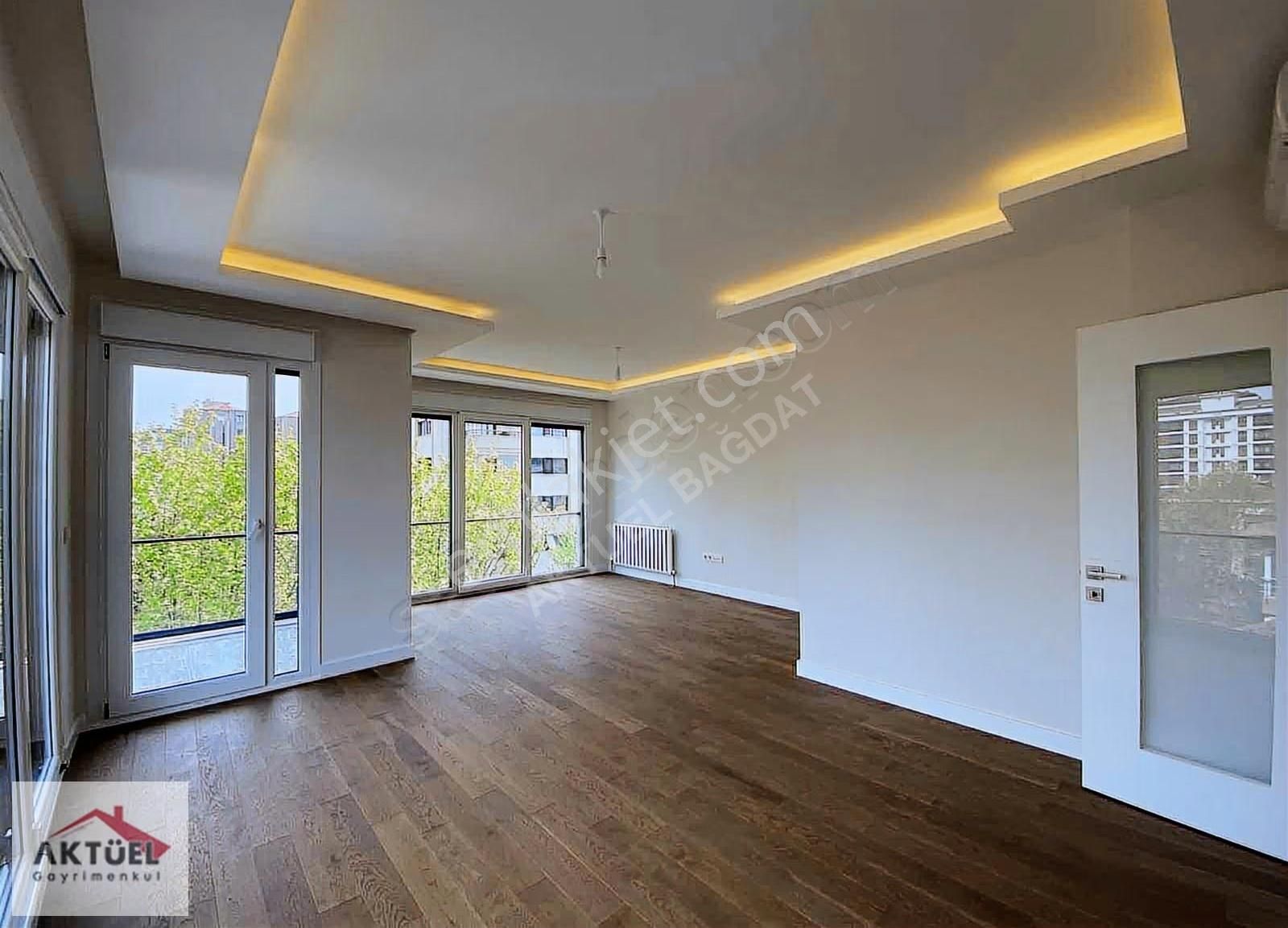 Çiftehavuzlar Sahil'de Büyük Kulübe Yakın 135 M2 Balkonlu 3+1 - Görsel 8