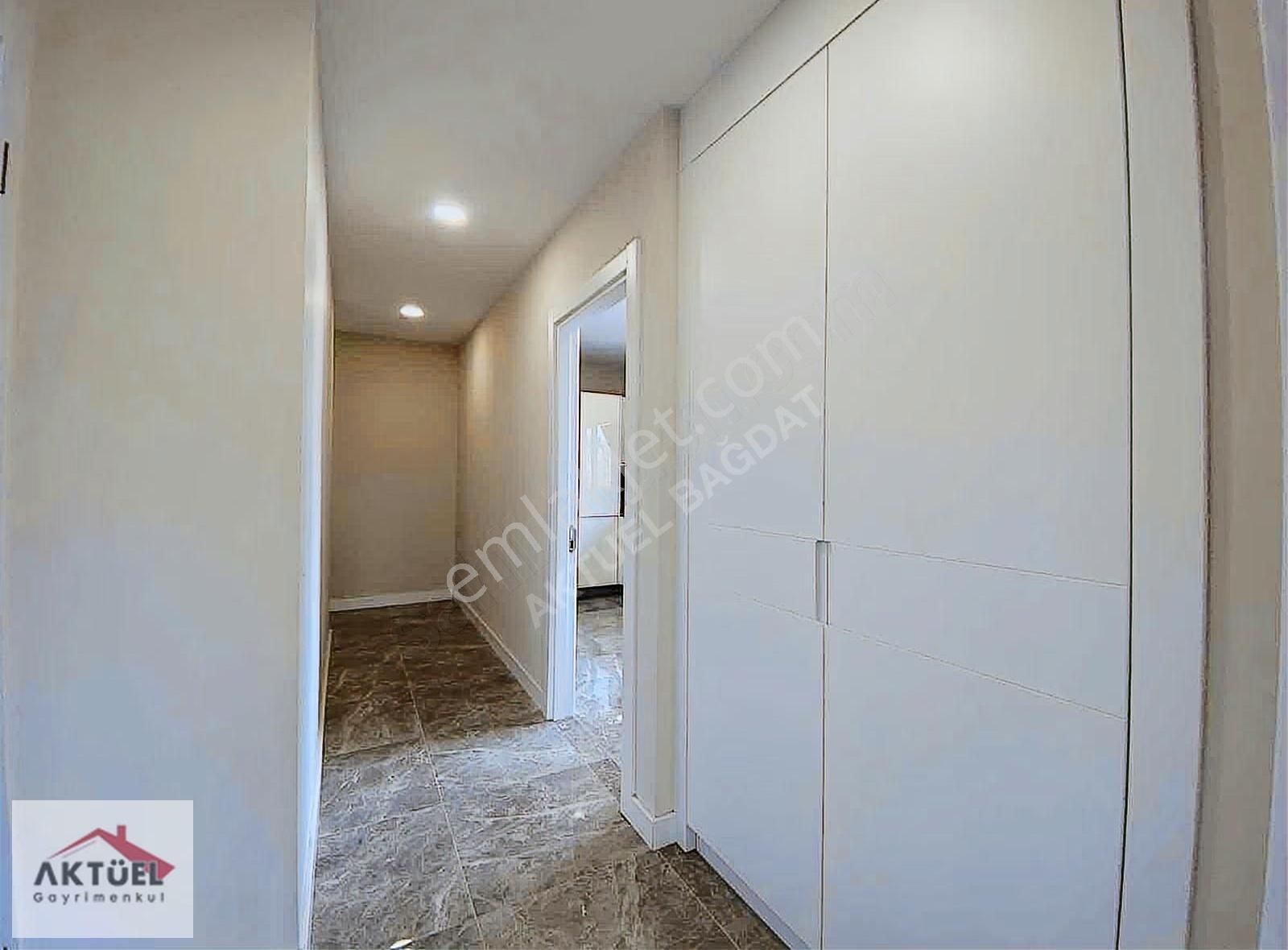 Çiftehavuzlar Sahil'de Büyük Kulübe Yakın 135 M2 Balkonlu 3+1 - Görsel 13