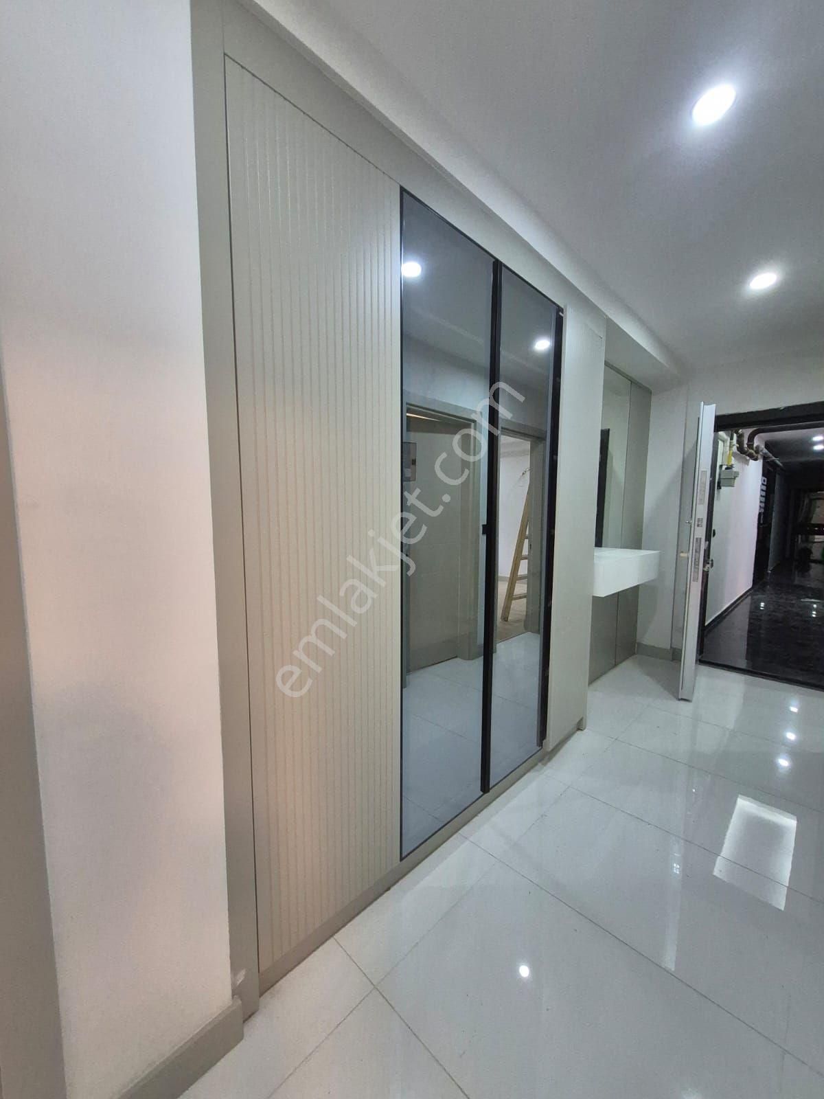 Kuşadası'nda Sıfır Kendine Ait Bahçeli 2+1 - Görsel 4