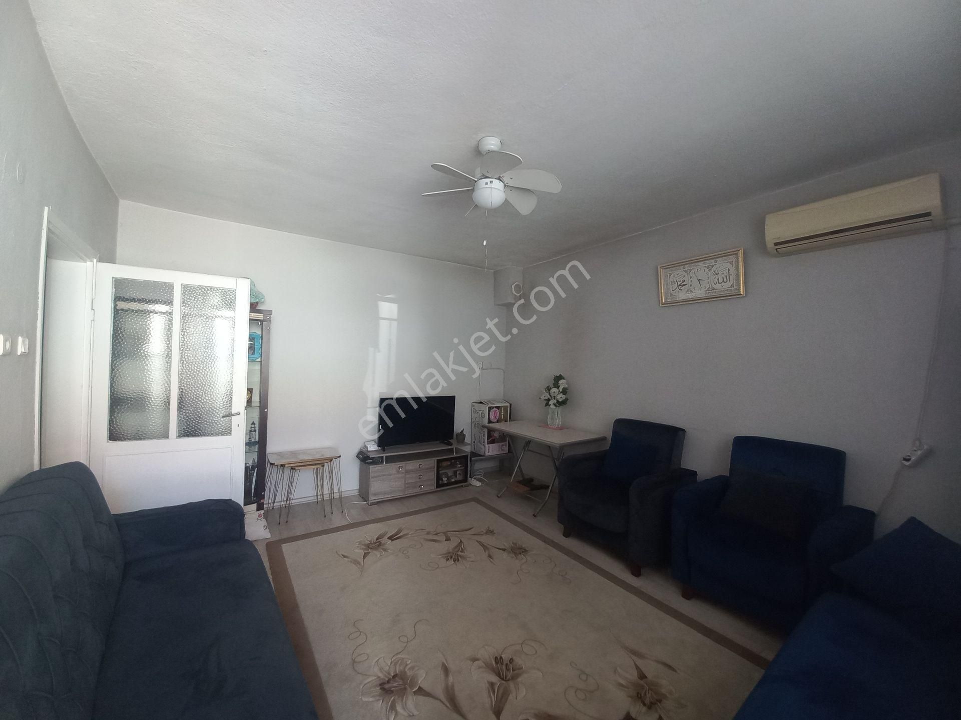 İzmir Bornova Zafer'de Satılık Müstakil Bahçeli Ev - Görsel 7