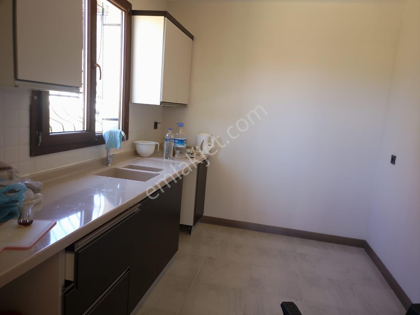Hankendi Sarılı Köyünde Satlık 800 M2 Bahçeli Ev - Görsel 7