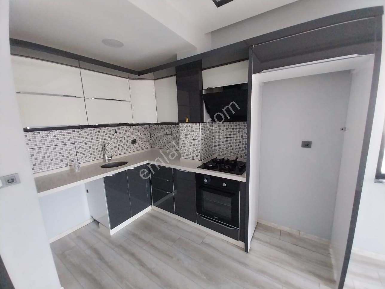 Akçay Cemre Emlaktan Devamlı Kiralık Daire - Görsel 5