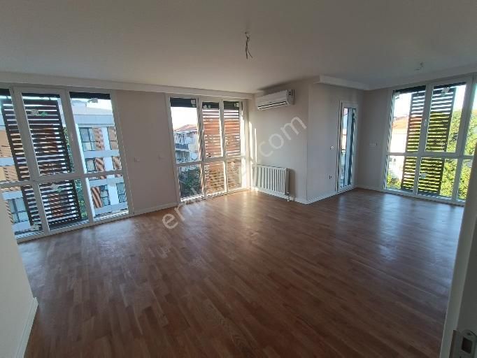 Çizme Gyrmkl Den Yeşilköy De Havuzlu Sitede 4+2 Lüks Dubleks