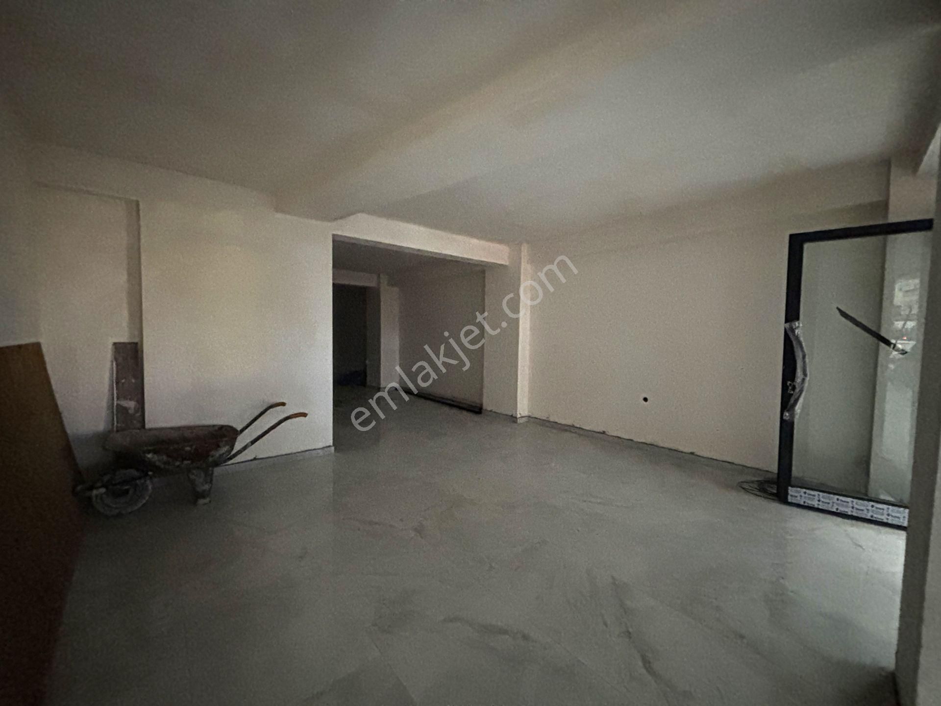 Next House'dan Mahmutbey Caddesinde Satılık Sıfır 150m2 Dükkan - Görsel 5