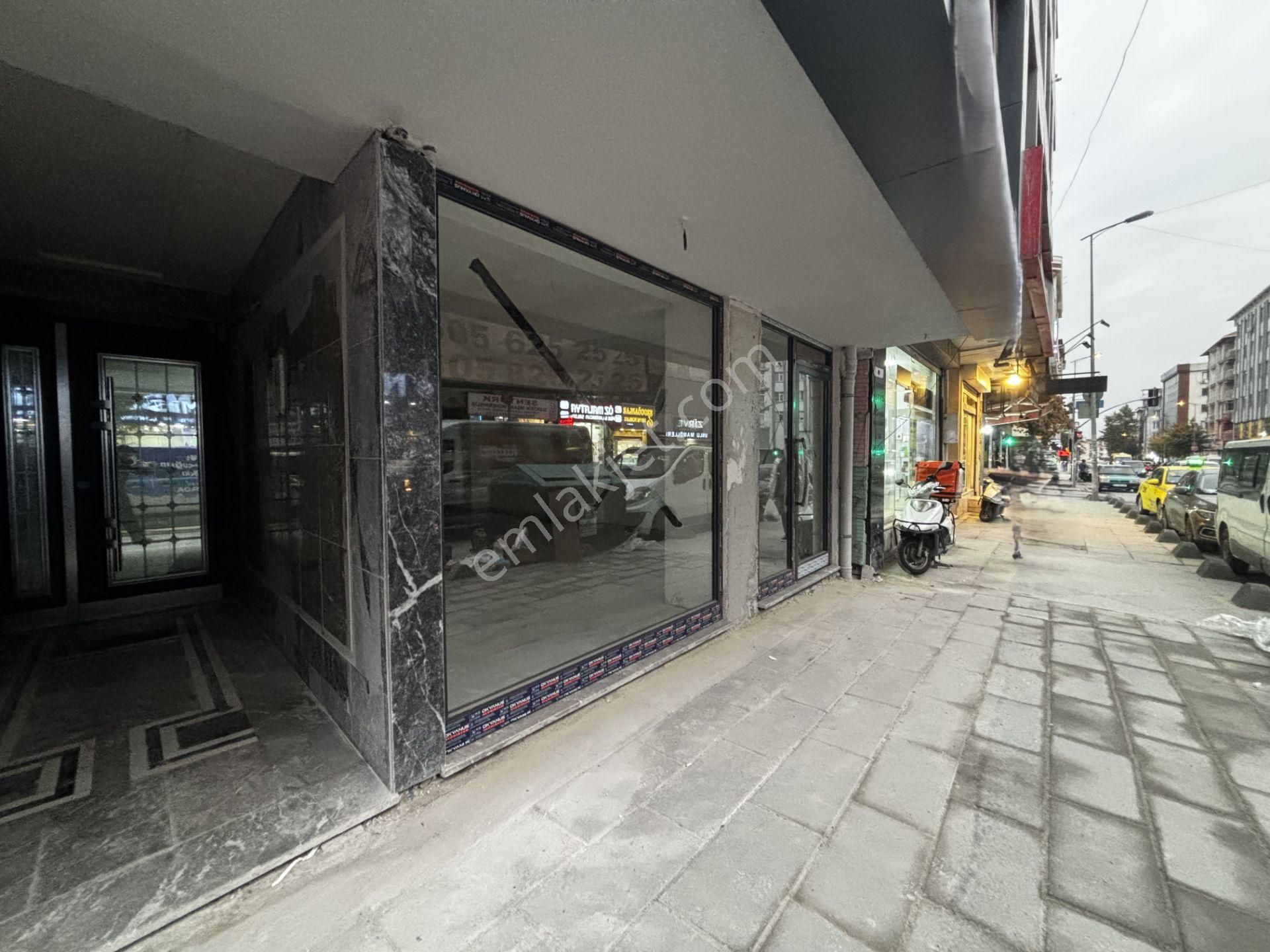 Next House'dan Mahmutbey Caddesinde Satılık Sıfır 150m2 Dükkan