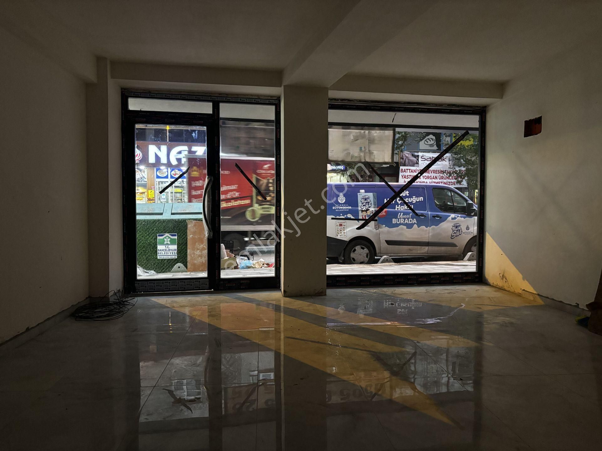Next House'dan Mahmutbey Caddesinde Satılık Sıfır 150m2 Dükkan - Görsel 11