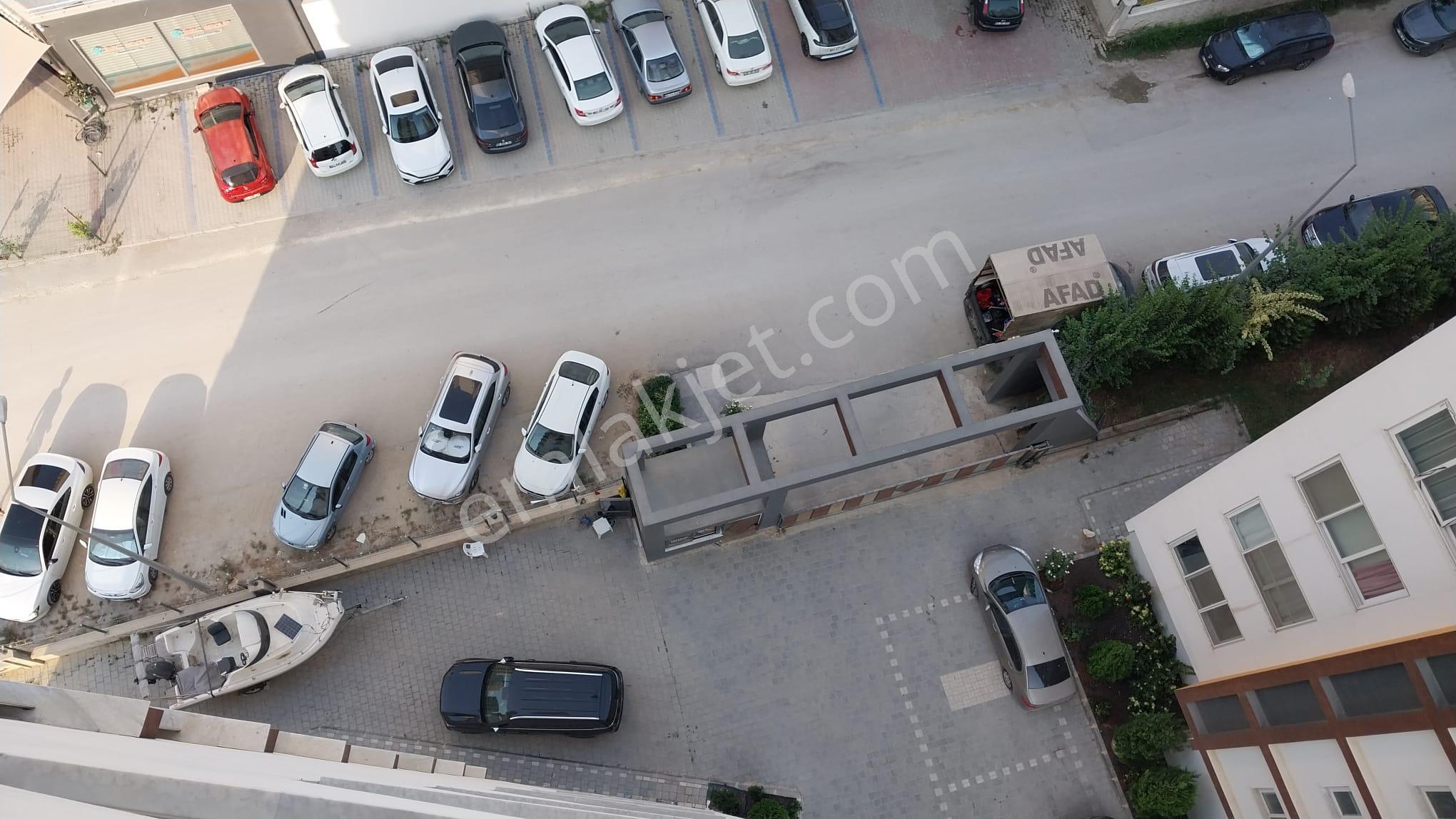 Denize Çok Yakın Aquaparklı Lüx Güvenlikli Site İçinde Gdk 2+1 - Görsel 19