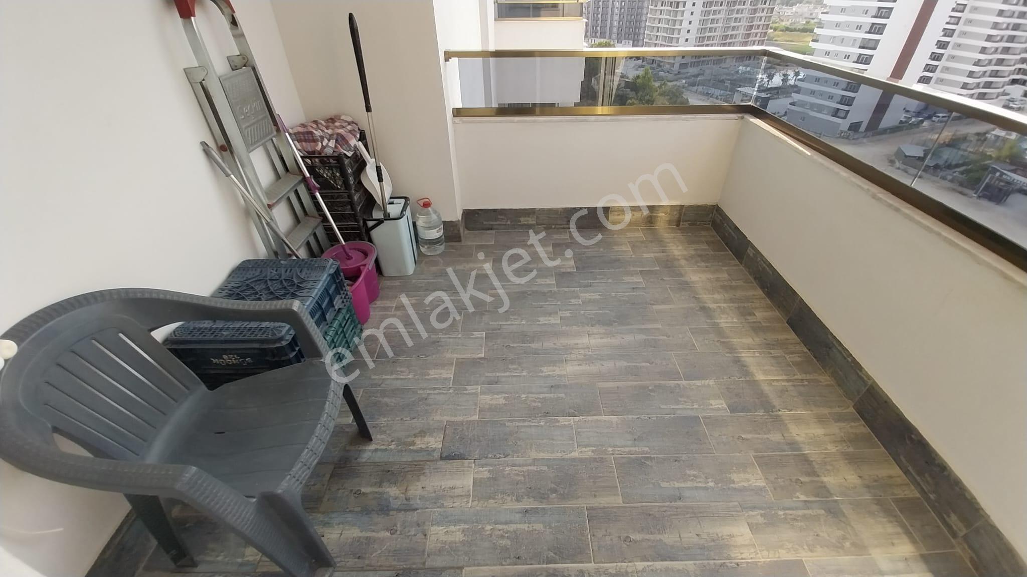 Denize Çok Yakın Aquaparklı Lüx Güvenlikli Site İçinde Gdk 2+1 - Görsel 22