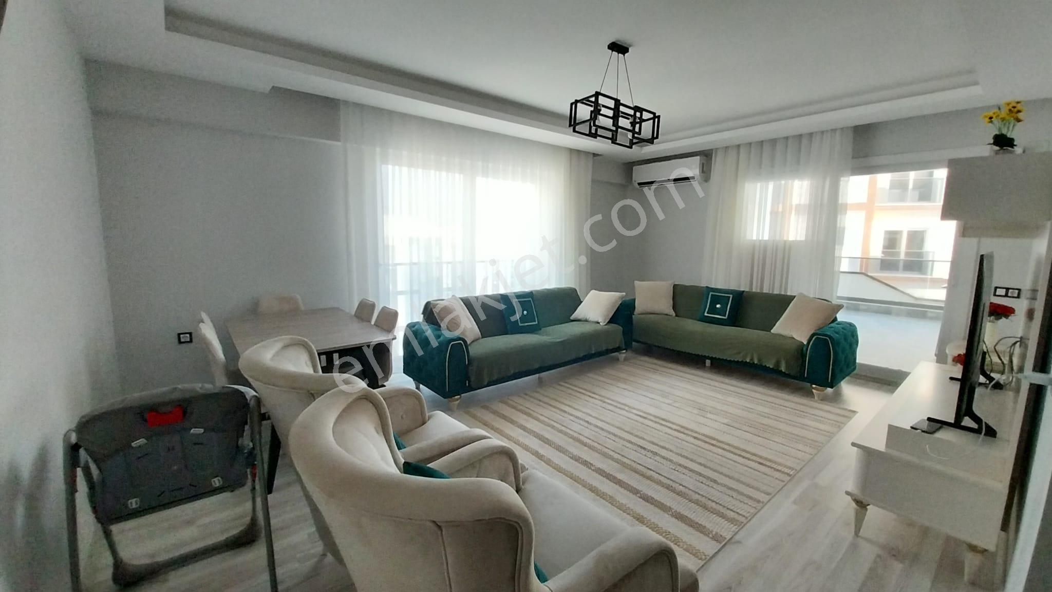 Denize Çok Yakın Aquaparklı Lüx Güvenlikli Site İçinde Gdk 2+1 - Görsel 6