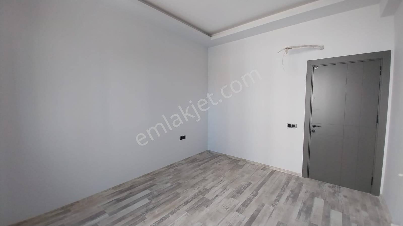 Kargıpınarında 80m2 1+1 Güney Doğu Havuz Ve Peyzaj Cepheli Sıfır ! - Görsel 9