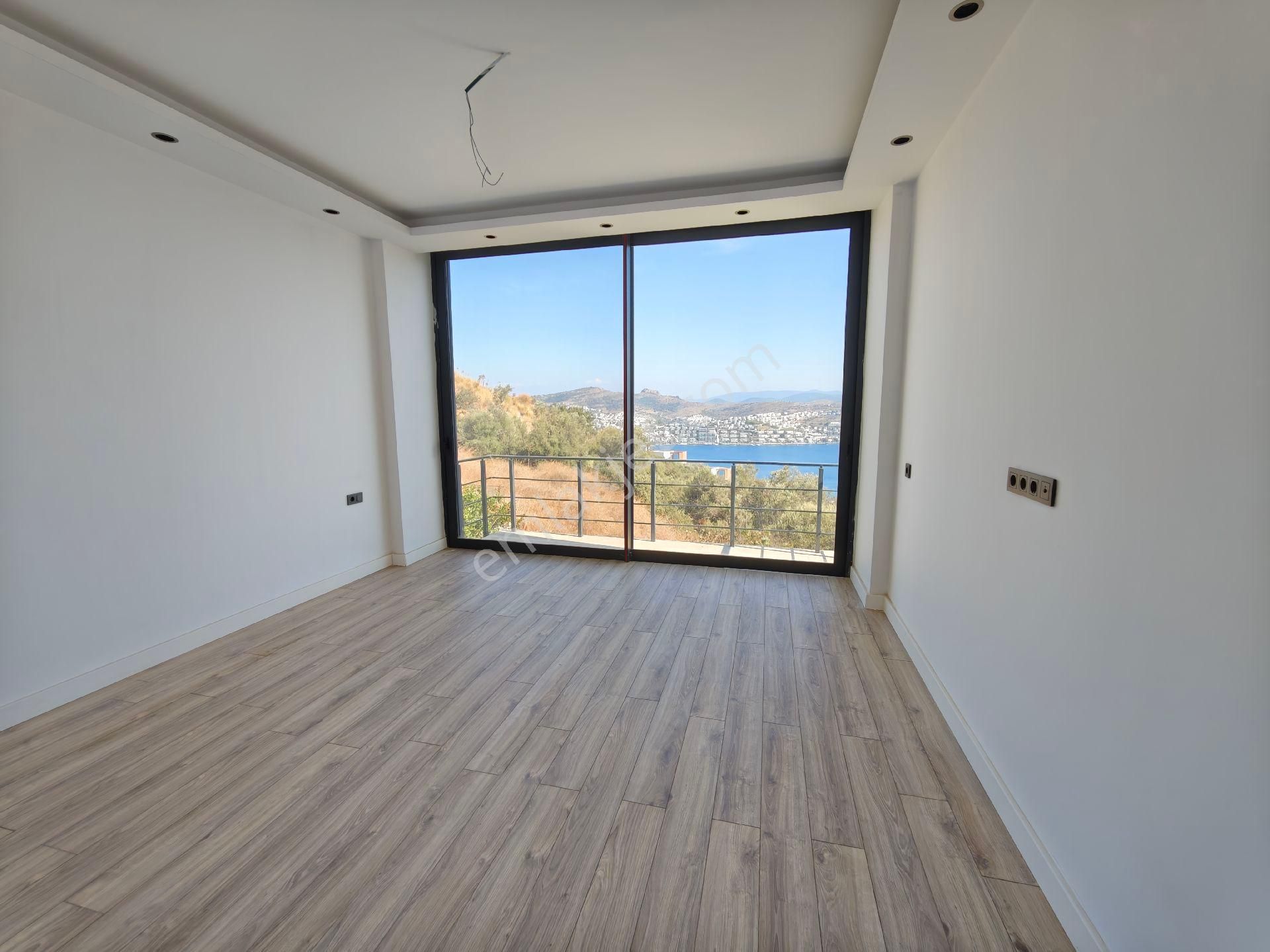 Agr Group'tan Gündoğanda Deniz Manzaralı 3+1 Müstakil Villa ! - Görsel 18