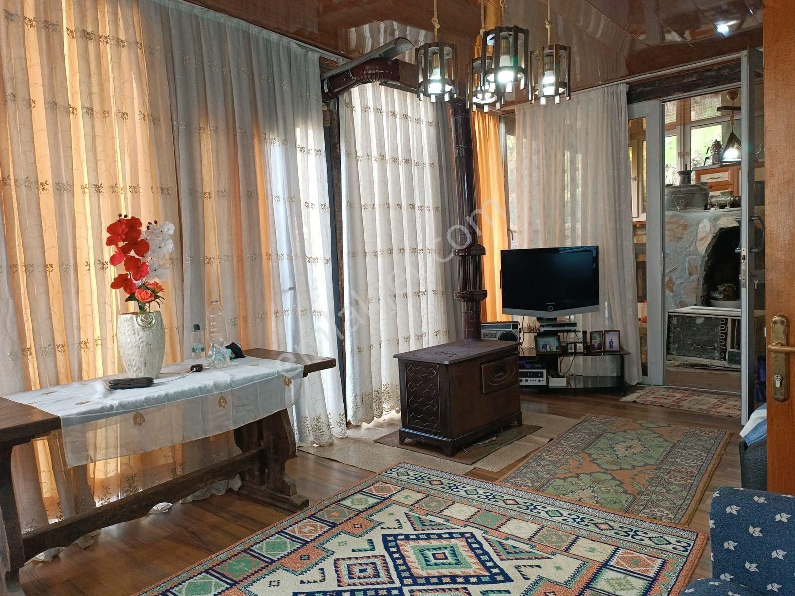 Bayındır Çınardibi'nde Bahçeli Ev Satılık - Görsel 11