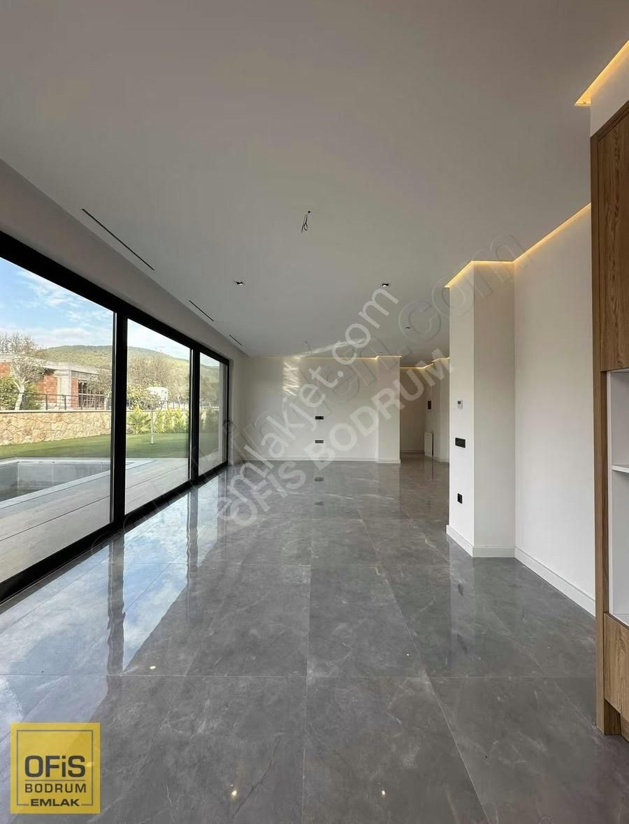Ofis Bodrum | Bodrum Yalıçiftlik'te Müstakil 3+1 Flat Villa - Görsel 12