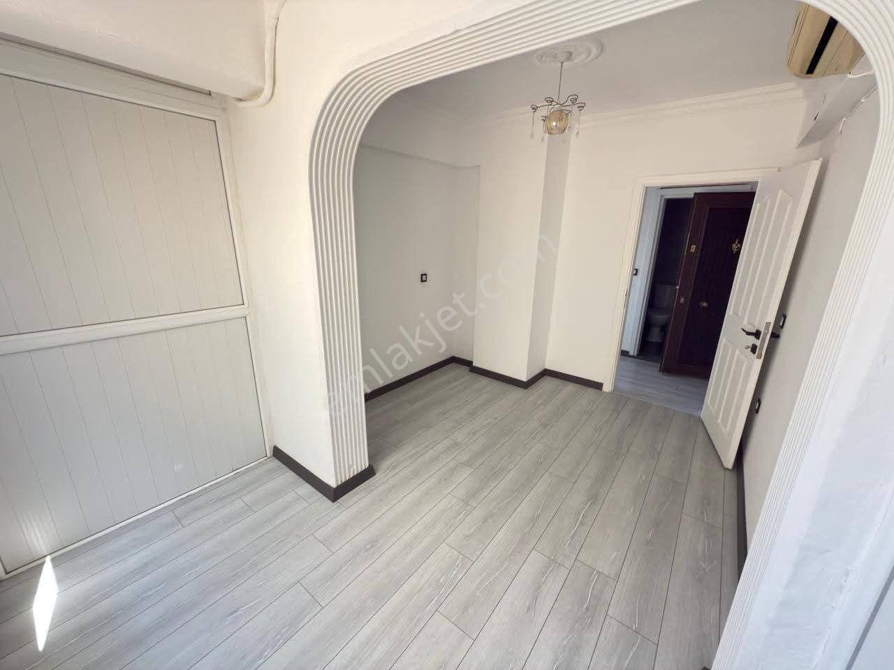 Didim Efeler Mah Ana Cadde Üzerinde - Görsel 9