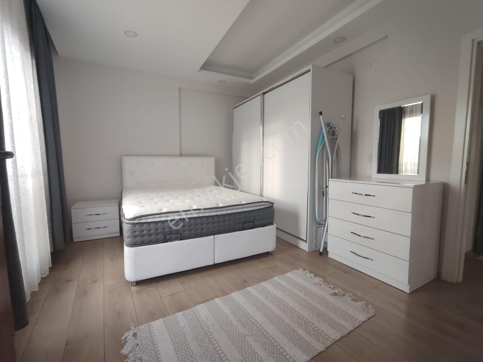 Fevziçakmak Mh. Yeni Binada Asansörlü 2+1 Eşyalı Lüks Daire - Görsel 14