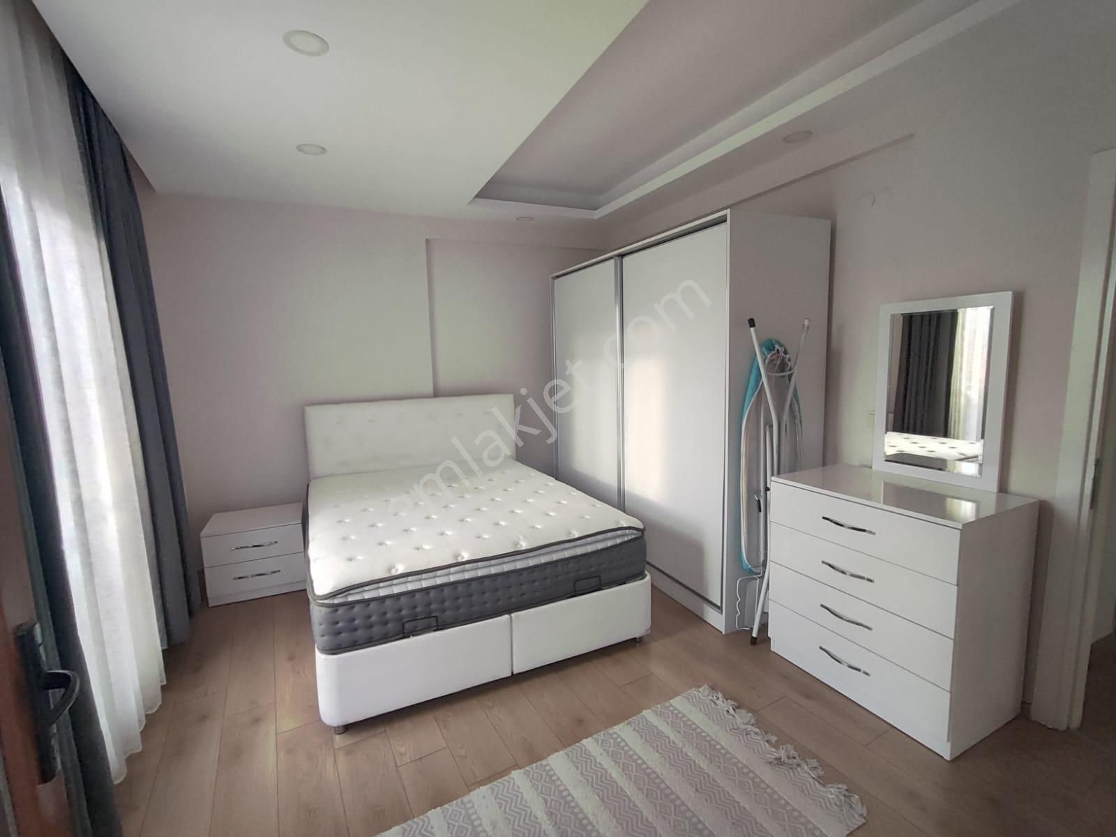 Fevziçakmak Mh. Yeni Binada Asansörlü 2+1 Eşyalı Lüks Daire - Görsel 10