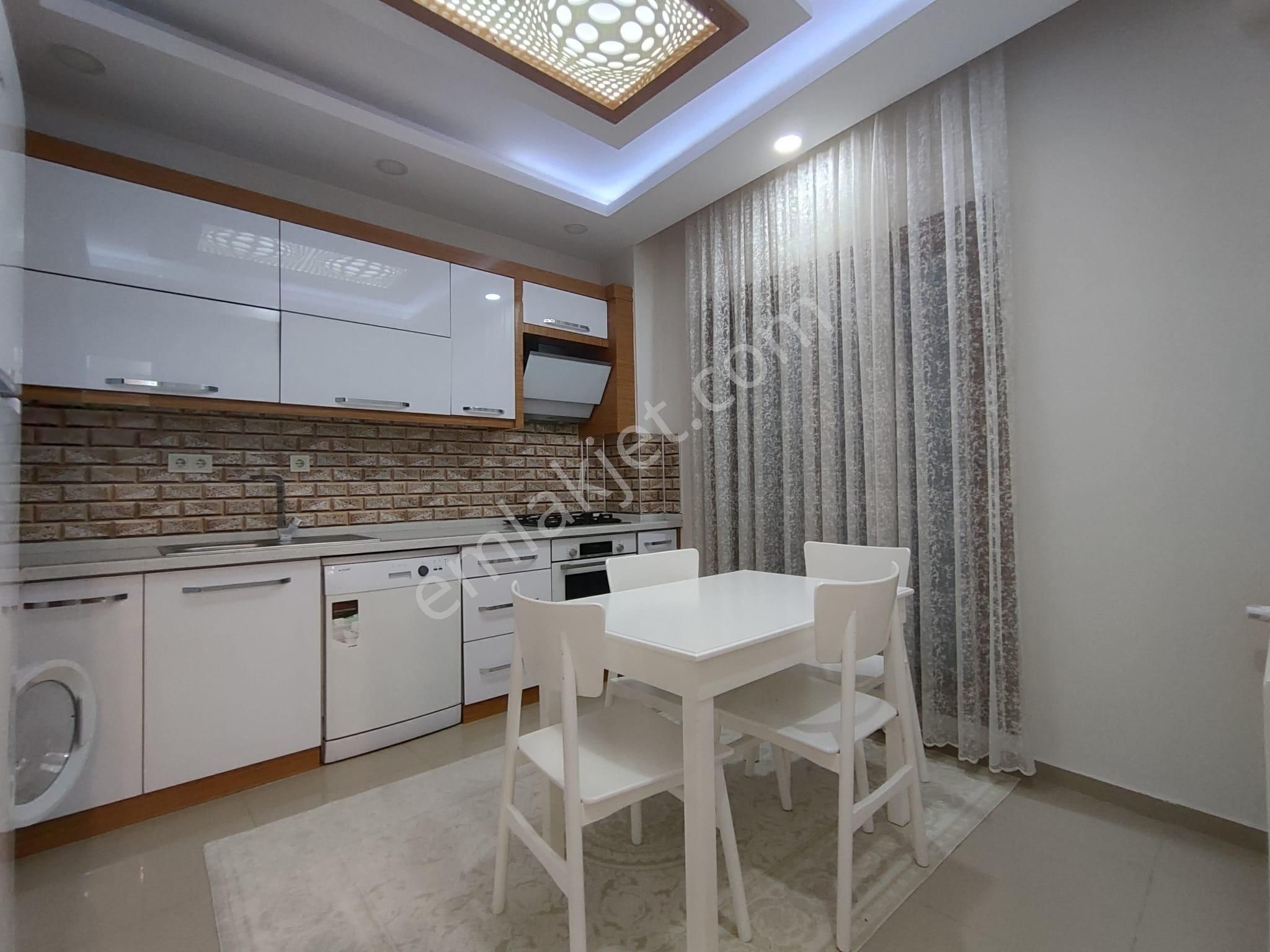 Fevziçakmak Mh. Yeni Binada Asansörlü 2+1 Eşyalı Lüks Daire - Görsel 4