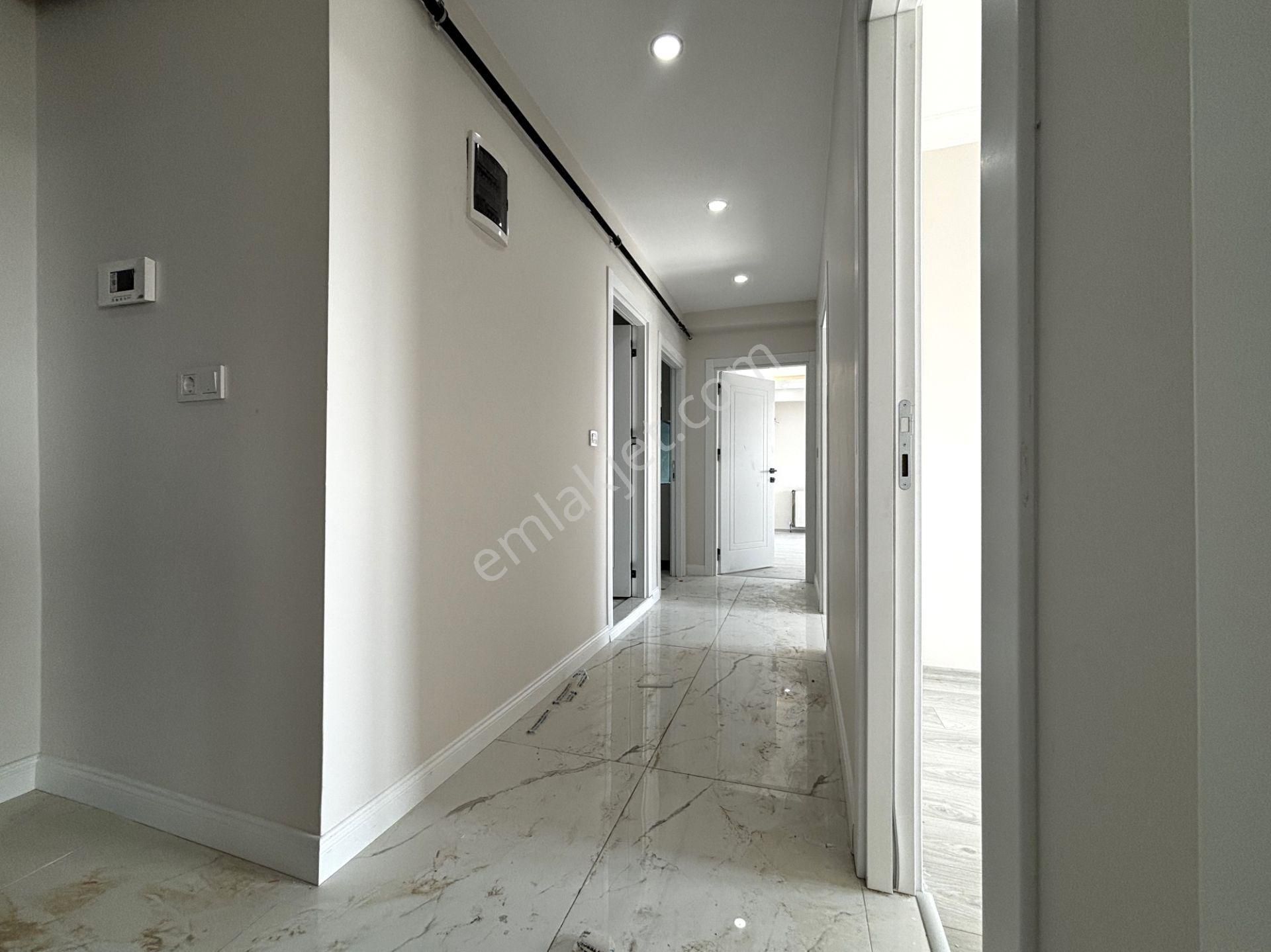 Next House'dan, Otoparklı, Sıfır Bina, Ara Kat, 3+1, 135m2 - Görsel 18