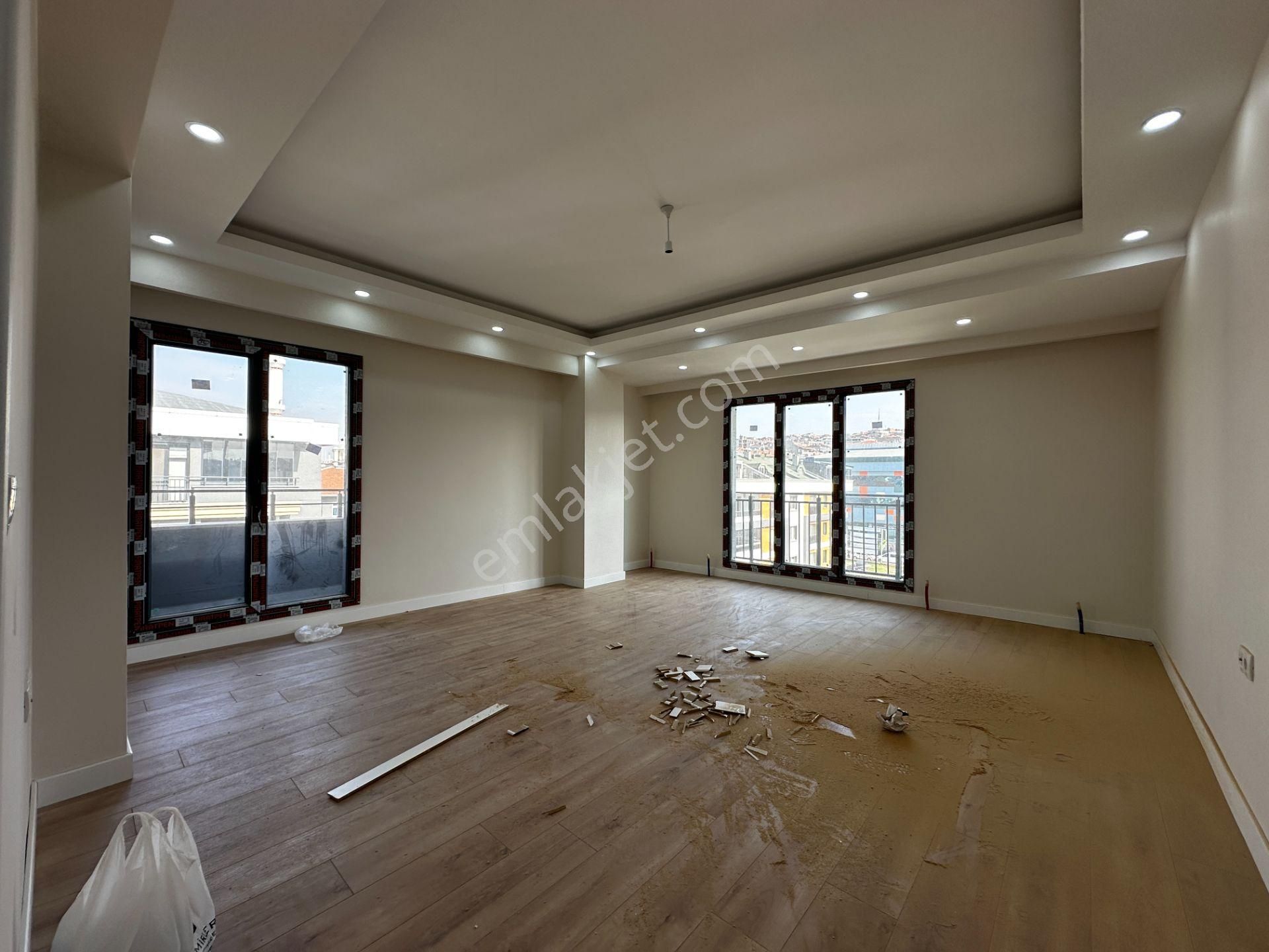 Next House'dan Siyavuşpaşada K.otoparklı 3+1 135m2, Fırsat Daire - Görsel 2